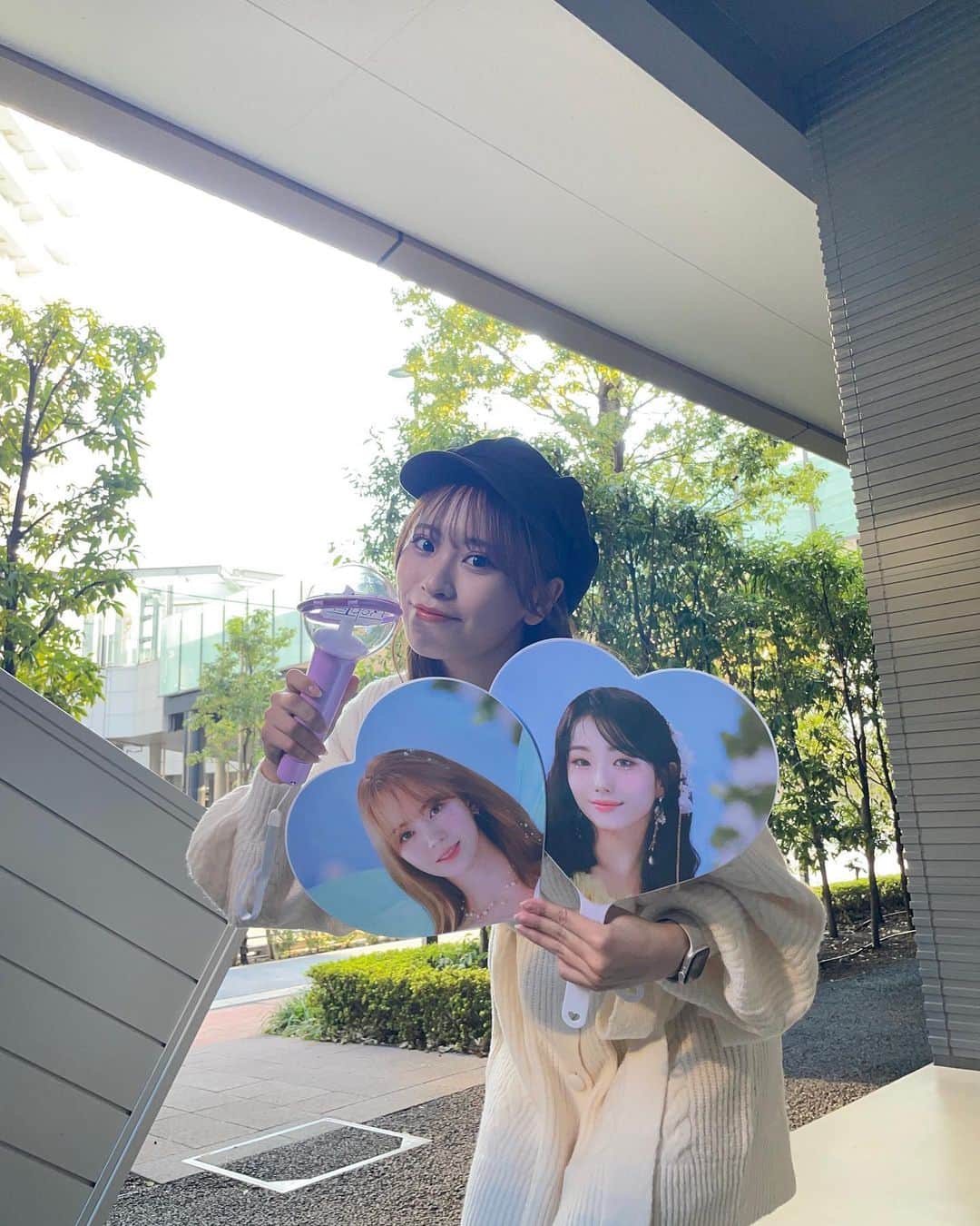 のインスタグラム：「. Kep1erさんのファンミーティングに行ってきました🧚‍♂️💟  ずっとワクワクドキドキって感じで、本当に可愛いな〜とか綺麗だな〜とかかっこいいな〜とか色んな感情で眺めてました笑  なんといってもアリーナ席当たりまして笑笑 ここで運全部使ったと思いましたね😇😇  いやでもね、前日にめっちゃペンラつくか確認したのに、当日になってつかなくなってました😀 ちょっと本当にやめていただきたい、、😭  でもそんなこと吹き飛ばしてくれるくらいKep1erの皆さんが最高でめっちゃ楽しめました！！👍🏻💘  場所が東京ガーデンシアターだったんですけど、自分も12月にKep1erさんと同じステージに立てるんだって思ったら、すごく気が引き締まりました🥹🥹  #kep1er さん #ケプラー #kep1ian #Kep1er_JAPAN_FANMEETING #FairyFantasia  #MASHIRO 様 #YOUNGEUN 様 #推し活」