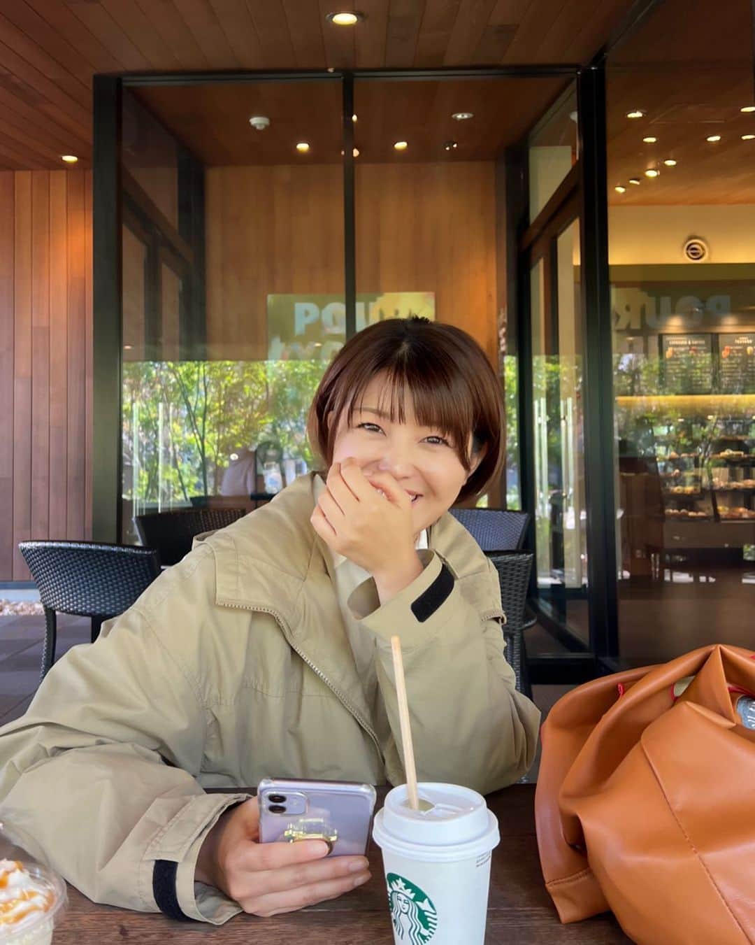 内村麻美のインスタグラム：「. いろんなことがあった10月🌾 内容量でいうと、一年分考えた気がする！！ 今、やっと深呼吸できています🍵」