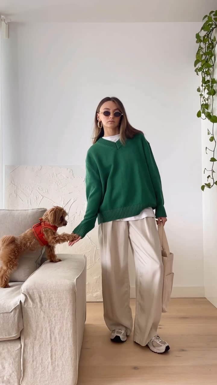 Angel™のインスタグラム：「🔺More fashion inspo Which look is your fav.??? Credit @chloehayward_ #autumnlooks #fashion #outfit #looks #ootd #style #autumnoutfit #preppy #fastfashion #autumnclothes #autumnclothesforwomen #fashionshows #fashionwomen #outfitsaesthetic #womensclothing #womenfashion #autumnlook #autumnfashion #fashionweek #fashionista #americanstyle ❤️ #asaqueen」