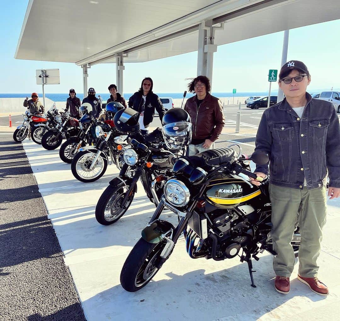 浅田信一のインスタグラム：「おじツー勢揃い  #おじツー #おじさんツーリング」