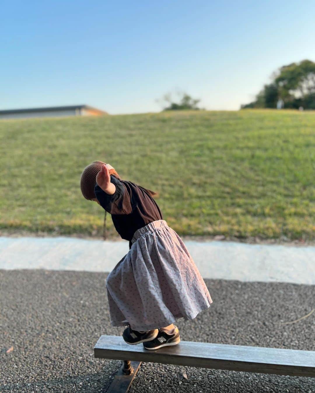 菅谷梨沙子さんのインスタグラム写真 - (菅谷梨沙子Instagram)「夕方散歩🌱 今週もおつかれさまでした！」10月27日 21時25分 - risako_sugaya