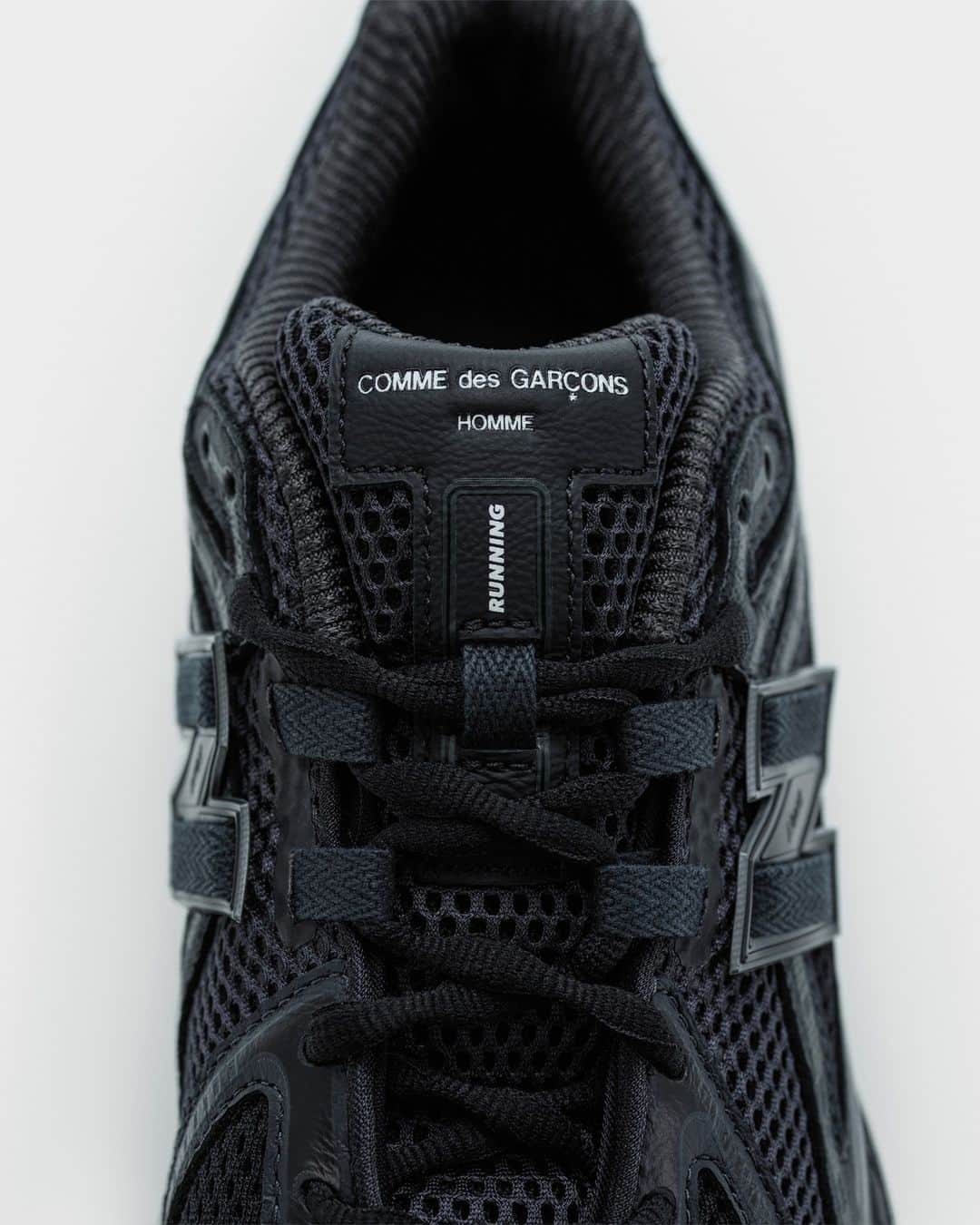 エルエヌシーシーのインスタグラム：「LAUNCHES: Comme des Garçons HOMME x New Balance ⁠ ⁠ Shop now at LN-CC」