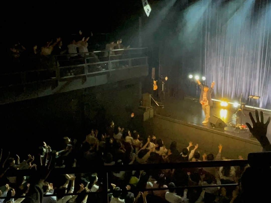 堂島孝平さんのインスタグラム写真 - (堂島孝平Instagram)「ソロツアー東京公演！ ありがとうございましたー！」10月27日 21時40分 - dojima_kohei