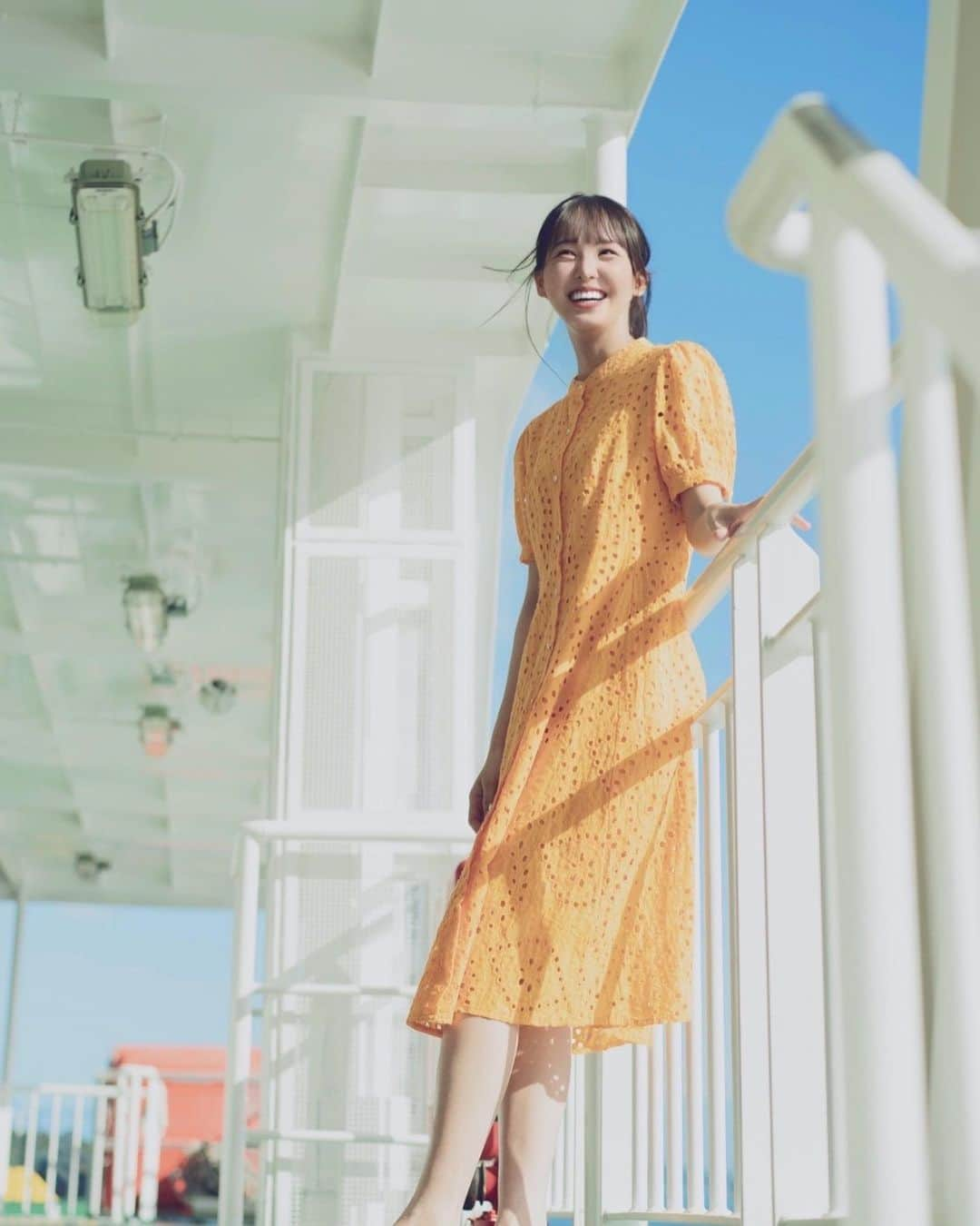 福田朱里さんのインスタグラム写真 - (福田朱里Instagram)「『BLT』12月号 本日発売🚢 セブンネットで「福田朱里」と検索したら出てくる、お値段そのまま特典付きバージョンをゲットするのがおすすめです！  #BLT #大三島 #今治 #大崎上島 #広島県 #ナチュラルメイク #オレンジカラー #島巡り #四国 #愛媛観光 #フェリー #船 #ノスタルジック #グラビア #レトロ #フィルム #ワンピース #撮影 #瀬戸内 #福田朱里 #STU48 #Japan #japantravel #japantrip #japanphoto #japanesegirl #japaneseculture #photography #setouchi #setouchigram」10月27日 22時04分 - akaringo_stu48