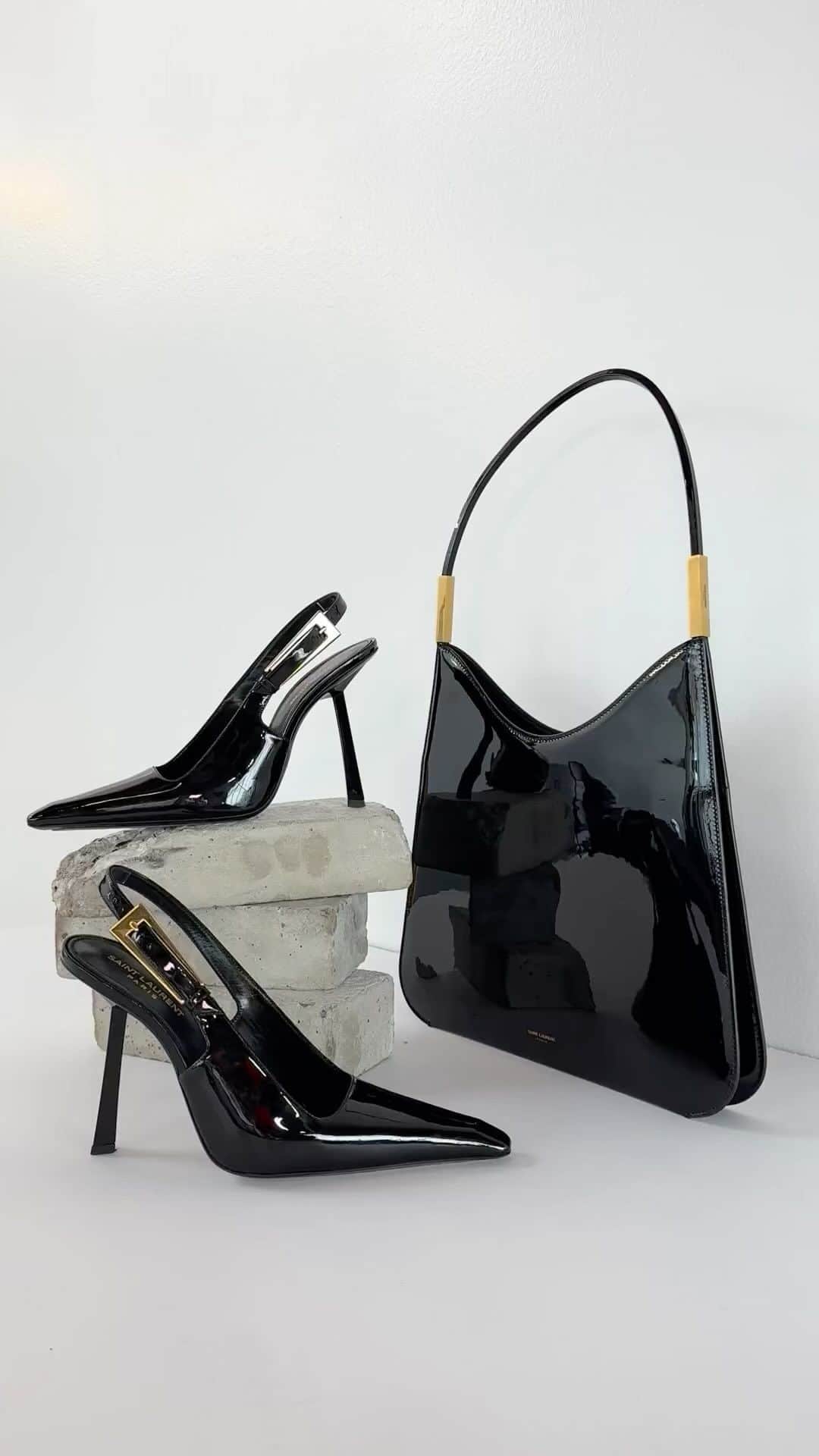 Nordstromのインスタグラム：「Love the bag, love the shoes, love everything. Shop Saint Laurent at Nordstrom for a glam time.🖤🖤」