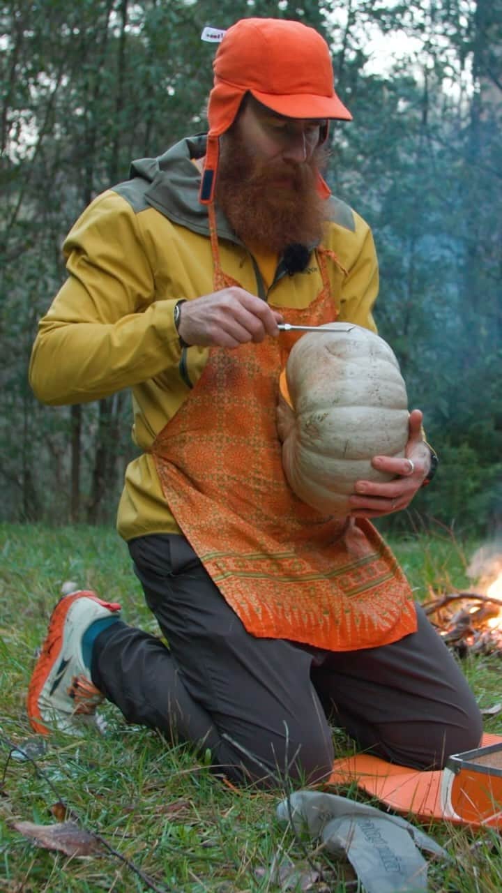 patagoniaのインスタグラム：「Pumpkins are dense and thick-skinned—a durable, albeit heavy trail food. They have lots of water and you can eat them raw (we’ll take @beauisms’s word for it). Most importantly, they possess a satisfying one-ness. There’s a simplicity about them.   Beau Miles has a small backyard patch. But a big trip requires a big pumpkin. So he obtained one from a generous neighbor, placed it on a map with his house at the center, and traced a pumpkin-shaped radius. As it turns out, a medium-sized pumpkin translates to just enough space on the topo for two and a half days of testing your legs and your GI system.」