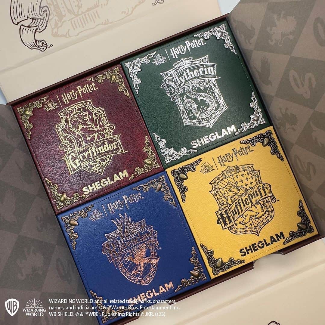SHEINのインスタグラム：「FABra cadabra! 🪄💄✨ This @SHEGLAM X HARRY POTTER beauty unboxing is simply bewitching 🧙‍♀️😍 Which pieces would you try first? 👇 @estefaniashopper  🔎 18975338  #SHEIN #SHEINforAll #SHEINstyle #fashion #chic #saveinstyle」