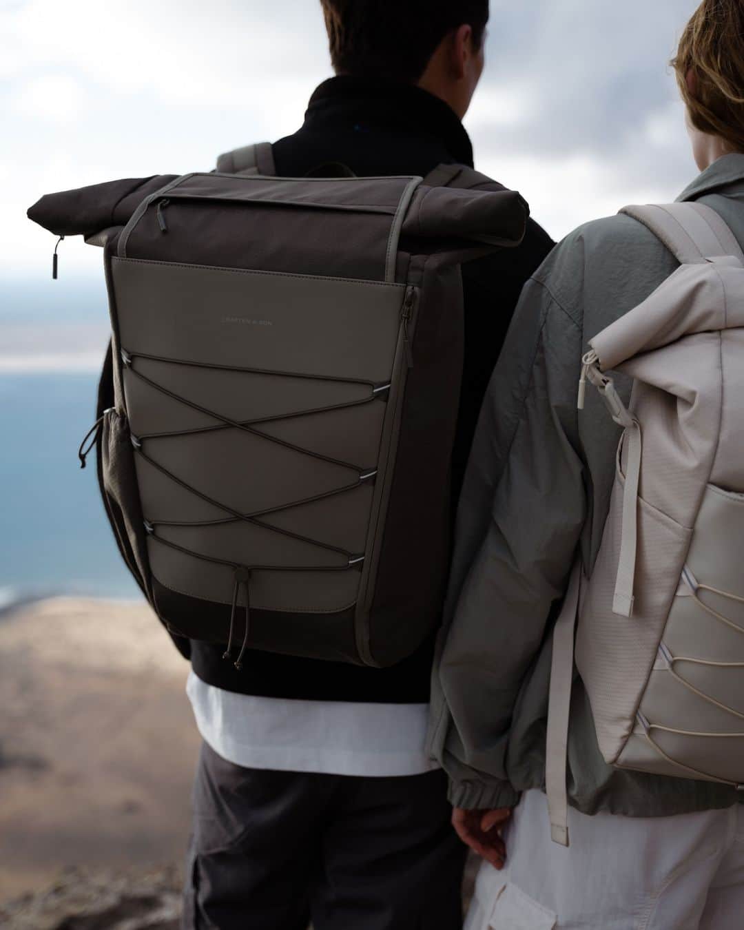Kapten & Sonのインスタグラム：「The best backpack Banff we have ever created are for those who are ready to experience the unexpected. #bekaptem #betheexperience」