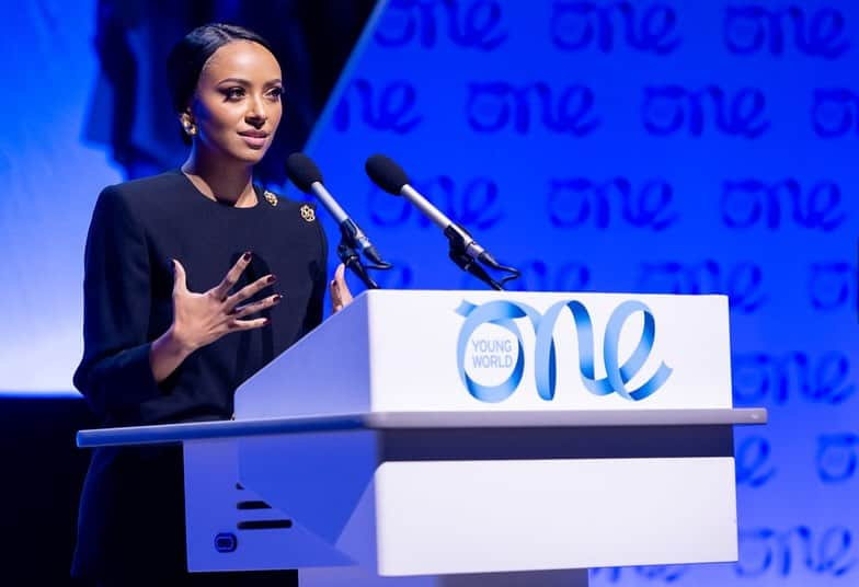 カテリーナ・グレアムさんのインスタグラム写真 - (カテリーナ・グレアムInstagram)「It was an immense honor to represent the UN @Refugees Agency and speak at @oneyoungworld, alongside exceptional leaders from around the world who are actively driving positive global change.   I also had the privilege of sharing the stage with @unitednations Assistant Secretary-General and UNHCR Assistant High Commissioner for Protection, the brilliant Gillian Triggs. Gillian oversees UNHCR’s protection work in support of millions of refugees, asylum-seekers, and those who have been forcibly displaced within their own country and stateless.  I want to express my heartfelt gratitude to @danamhughes and @clairecangelle for orchestrating such a remarkable conversation.  During the event, I had the privilege of engaging in discussions on crucial topics such as supporting climate refugees, enhancing refugee welfare, amplifying refugee voices, and exploring strategies for representation.  One Young World stands as the preeminent global youth leadership Summit, bringing together individuals who shape the future of our world to address humanity's most pressing challenges. The Summit serves as an inspiring convergence of thought leaders and change makers. Thank you for the incredible opportunity!」10月28日 1時00分 - katgraham