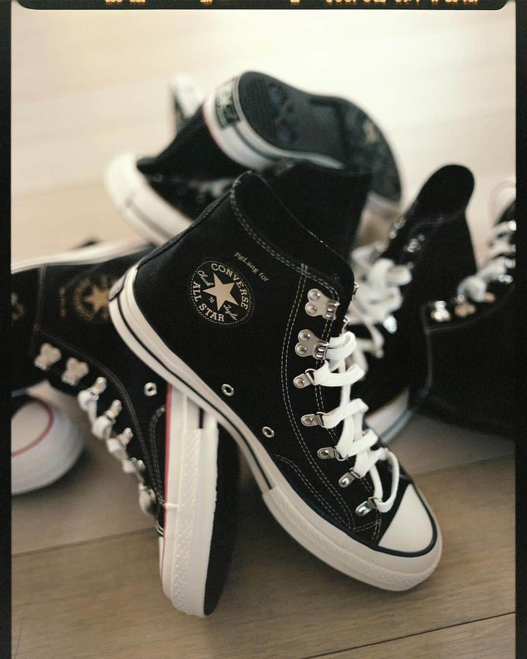 converseのインスタグラム：「The @pgLang for Converse Chuck 70 is back, this time in black with two unique pinstripe variations. The one you get will be decided by luck.   Available 11.2 on Converse.com.」