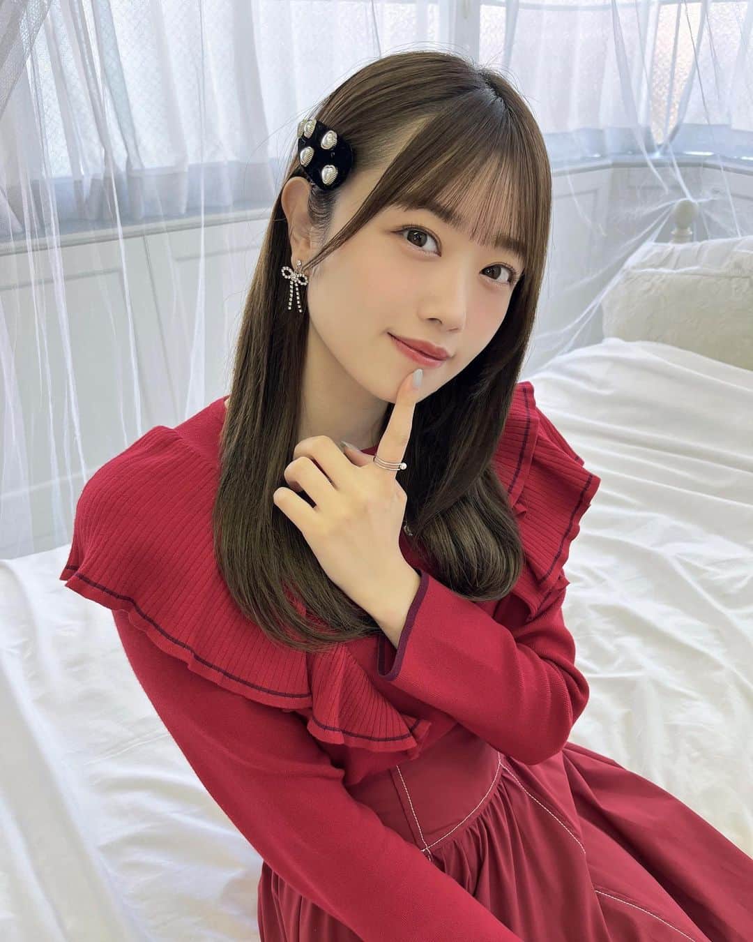 のインスタグラム：「めっちゃちっちゃらぶ衣装❤️  トリートメント変えてから髪の毛の調子がよい🎶」