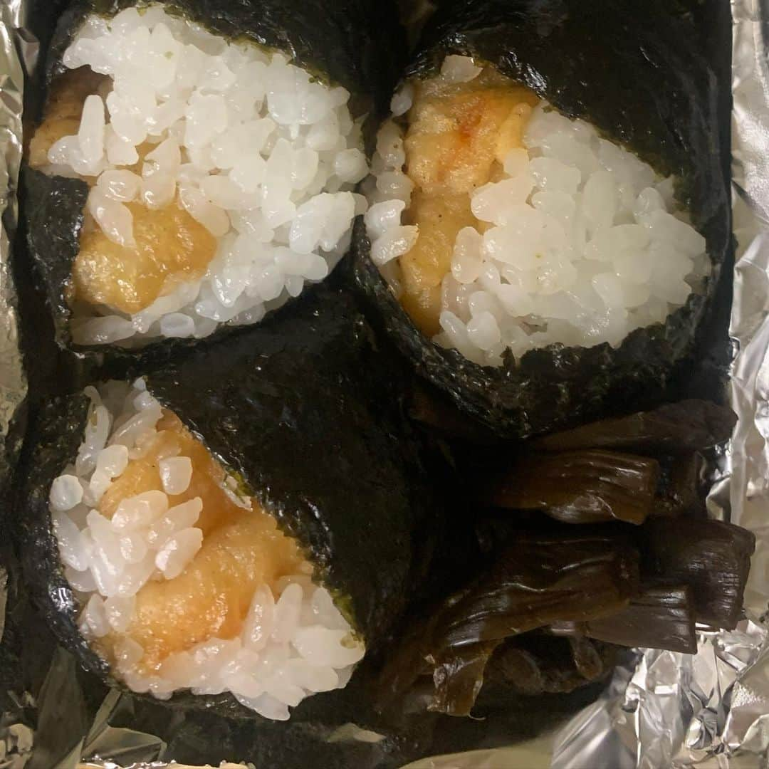 亀井亨のインスタグラム：「名古屋ありがとうございました🍤🍙」