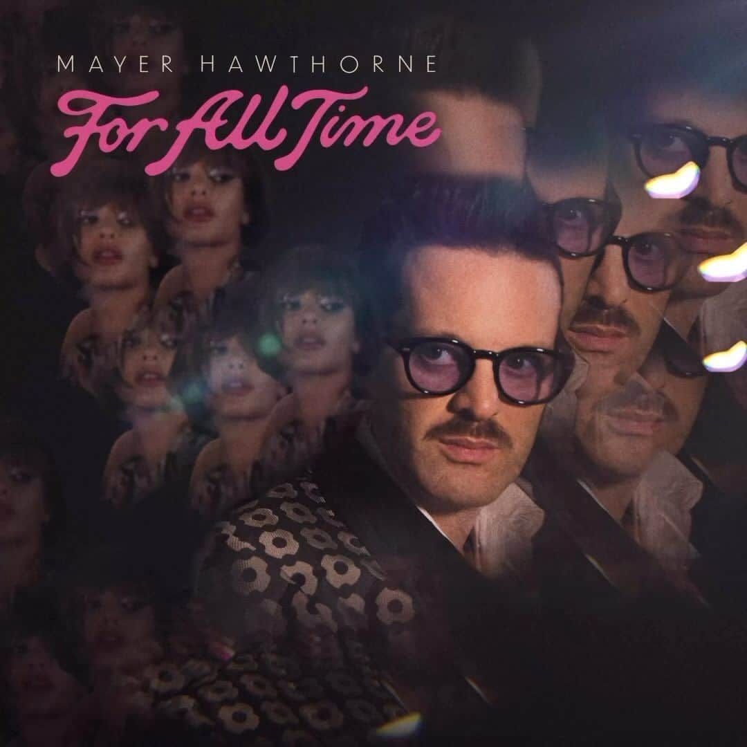 メイヤー・ホーソーンのインスタグラム：「Oh yayer! My new studio album “For All Time” is out everywhere. It’s so surreal! I can’t believe I still get to make music for a living. Thank you for listening. Thank you for sharing it with your friends and making out with your lovers to it. Special thanks to everyone who sprinkled their magic on it:  @jacksonperry @rodaidh @peterlabberton @bludetiger @maesumaesu @sam.wish  @jordanward @imadroyal @michaelbrun @cody.dear @maxmusic @jesseboykins3rd @jessicachildressmusic @christophercantillo @ralicke @mrjordankatz @harlanmusic @alexismahler  @jeffellisworldwide @beckermastering  @janellshirtcliff @drpaigestark @danielepiersonsbeauty tyrsamisu @hightideny @ada_music And of course my muse and my love for all time: @kaarines   It’s yours now - create new memories with it. Peace & love, Mayer」