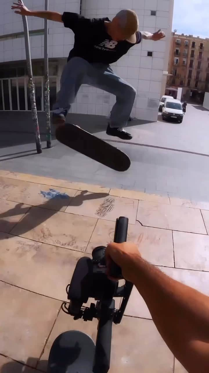 MACBA LIFEのインスタグラム：「Send it to your filmer just to say nice weekend.   @brucci_mane x @nbnumeric trick by @gochiestrella’s camera and eyes.   Tag us to be featured 👉🏽#macbalife 👈🏽 -———————— #RESPECTTHEPLAZA #macba #skate #skateboarding #barcelona #bcn #skatebarcelona #skatelife #barceloka #metrogrammed #skatecrunch #skategram #thankyouskateboarding #❤️skateboarders」