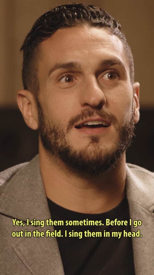 アトレティコ・マドリードのインスタグラム：「En una escala de 1️⃣ a 1️⃣0️⃣0️⃣, ¿cuántos cánticos de la grada rojiblanca conoce Koke? 🎵  #TodosLosSueñosEmpiezanCon00」