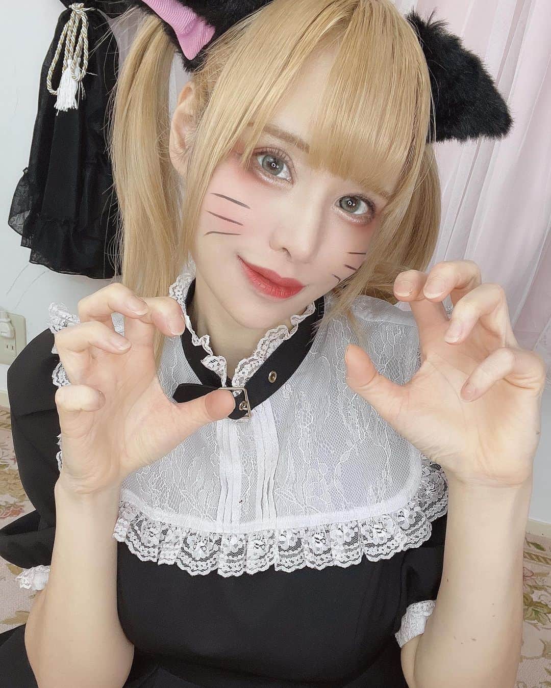 ゆかにゅんのインスタグラム：「#モデル #model #アパレルモデル #halloween #halloweenmakeup #‪halloweencostume #portrait #tokyo #instagood #tokyofashion #selfy #model #gallery #selfygirl #portraitphotgraphy #写真好きな人と繋がりたい #写真撮ってる人と繋がりたい #美男美女と繋がりたい #beautygirl #作品撮り #japan_of_insta #Japanesegirl #followme」
