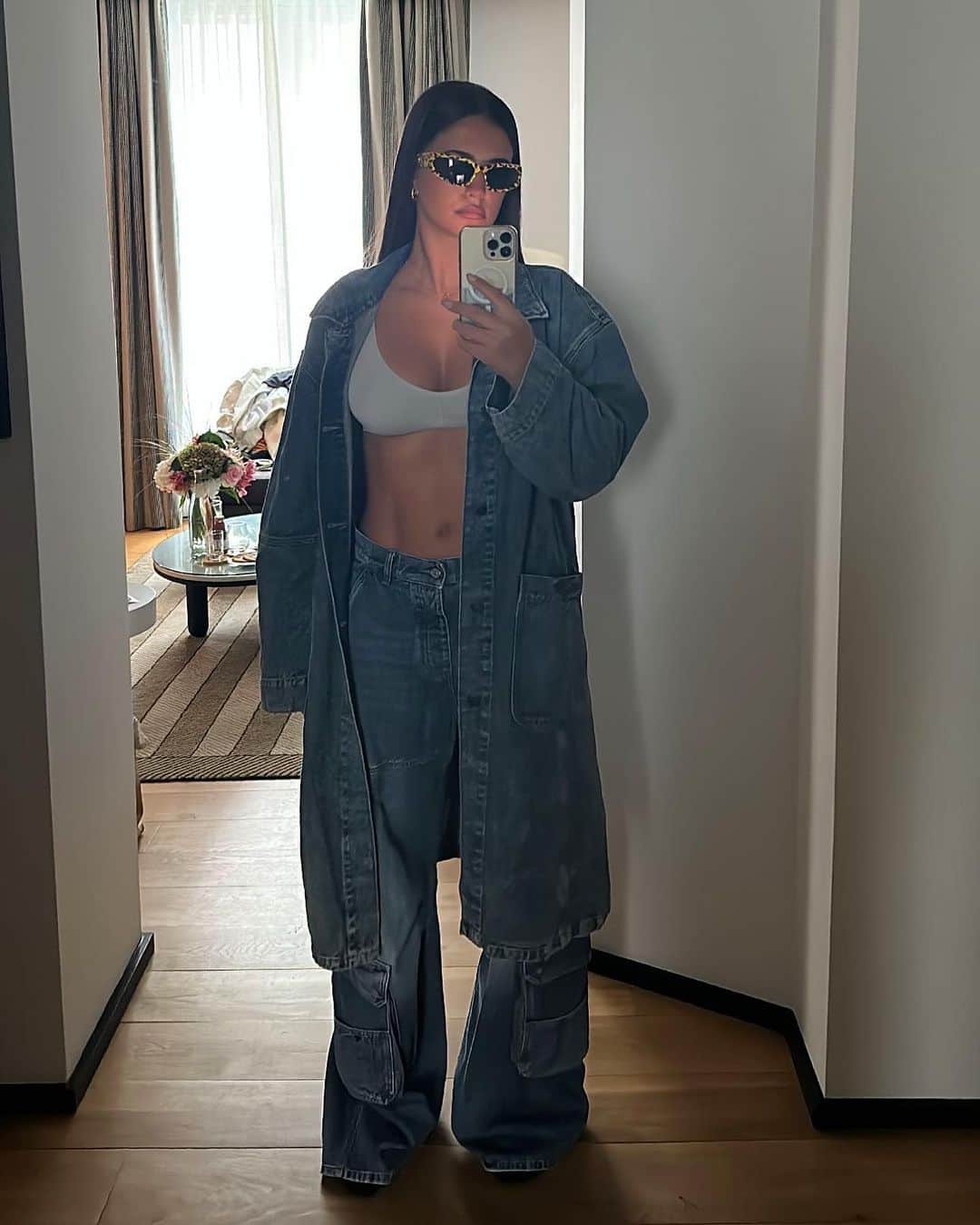 ANTONIAのインスタグラム：「Spar’ ‘e pose sulo dint’e weekend!」