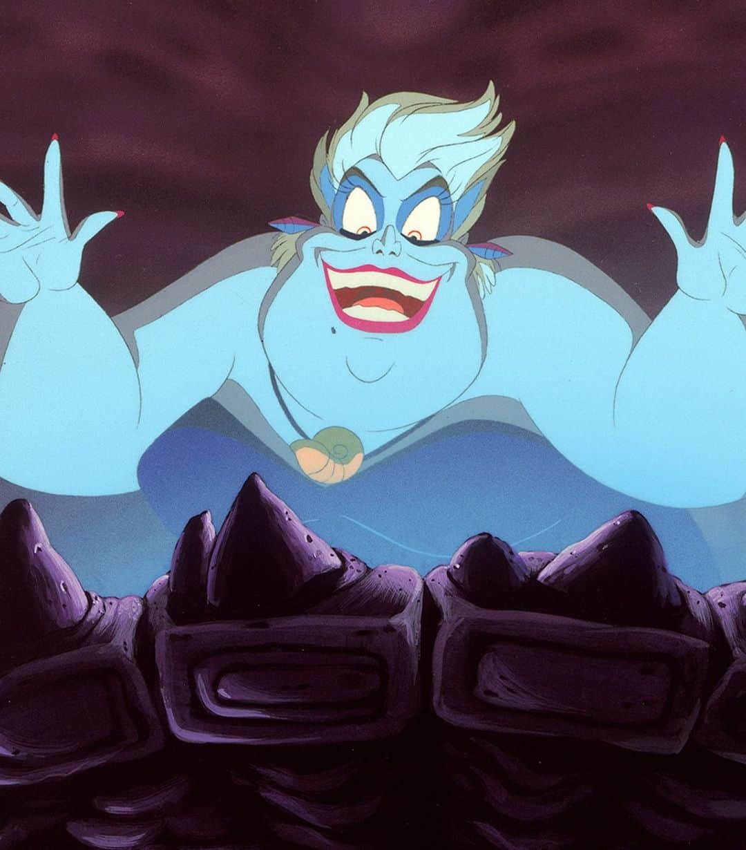 Disneyさんのインスタグラム写真 - (DisneyInstagram)「Calling all poor, unfortunate souls – this legendary actress provided the voice of Ursula in the 1989 animated classic The Little Mermaid! Can you name her? #Disney100 (📸: @waltdisneyarchives)」10月29日 3時00分 - disney