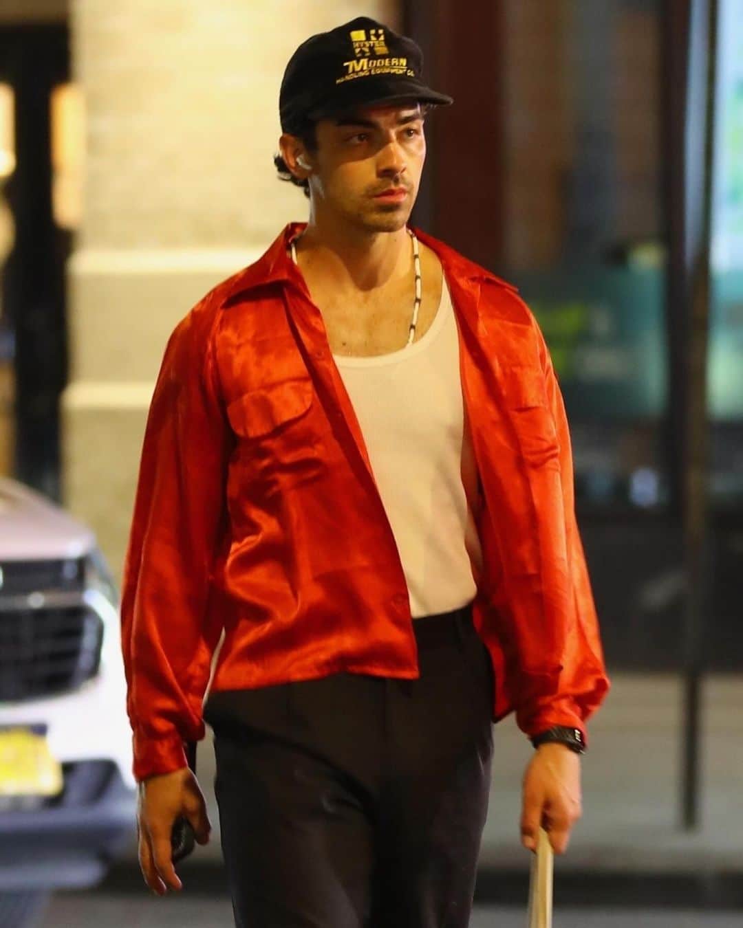 Just Jaredさんのインスタグラム写真 - (Just JaredInstagram)「Joe Jonas is spending time in New York City amid his split from Sophie Turner. We’ve got more pics of the star over at JustJared.com! #JoeJonas Photos: Backgrid」10月28日 4時41分 - justjared