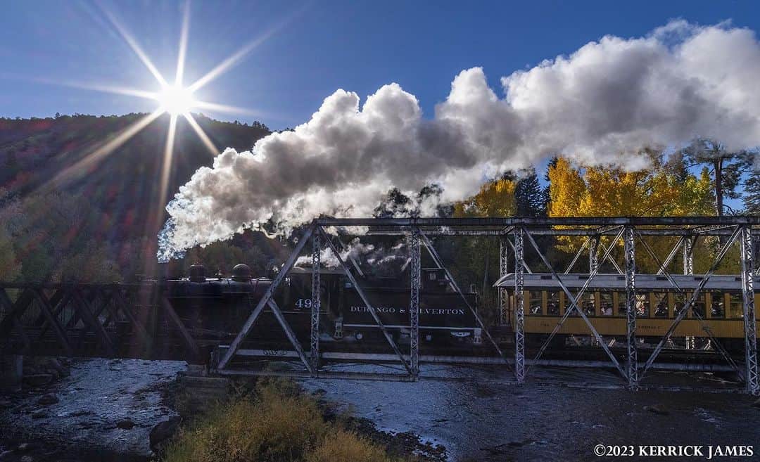 Ricoh Imagingのインスタグラム：「This is a new image of the Durango & Silverton train crossing the Animas River at sunrise, departing Durango for Silverton, Colorado.  . .  📷 : @kerrickjames5   📸 : K-1 Mark II Lens: HD PENTAX-D FA 21mmF2.4ED Limited DC WR/ #pentax_dfa21limited . . .  #pentaxians #teampentax #pentaxambassador #pentaxk1mkii」