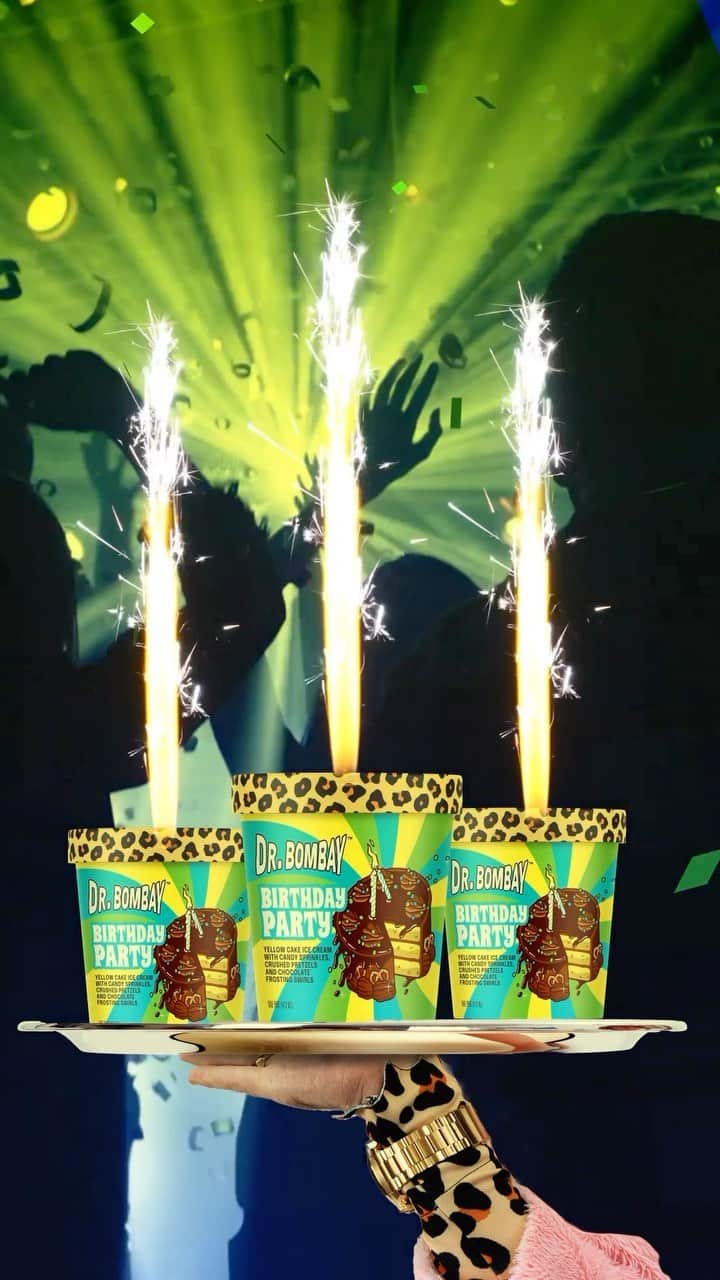 スヌープ・ドッグのインスタグラム：「#BirthdayParty pint service > bottle service 🍦🎉🪩    Wanna join the #DrBombay crew? Get a taste of exclusive drops and more surprises at the link in bio 🐵」