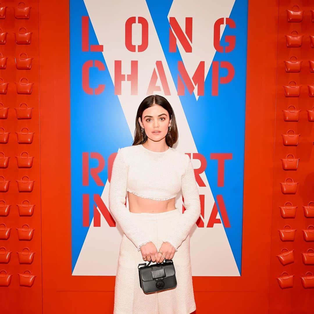 ルーシー・ヘイルさんのインスタグラム写真 - (ルーシー・ヘイルInstagram)「Celebrating @Longchamp’s new collection with Robert Indiana ♥️ Thank you for having me for such a special NYC evening !  #LongchampxRobertIndiana #LongchampPartner   © Morgan Art Foundation, LLC. Licensed by Artestar, New York.」10月28日 5時54分 - lucyhale
