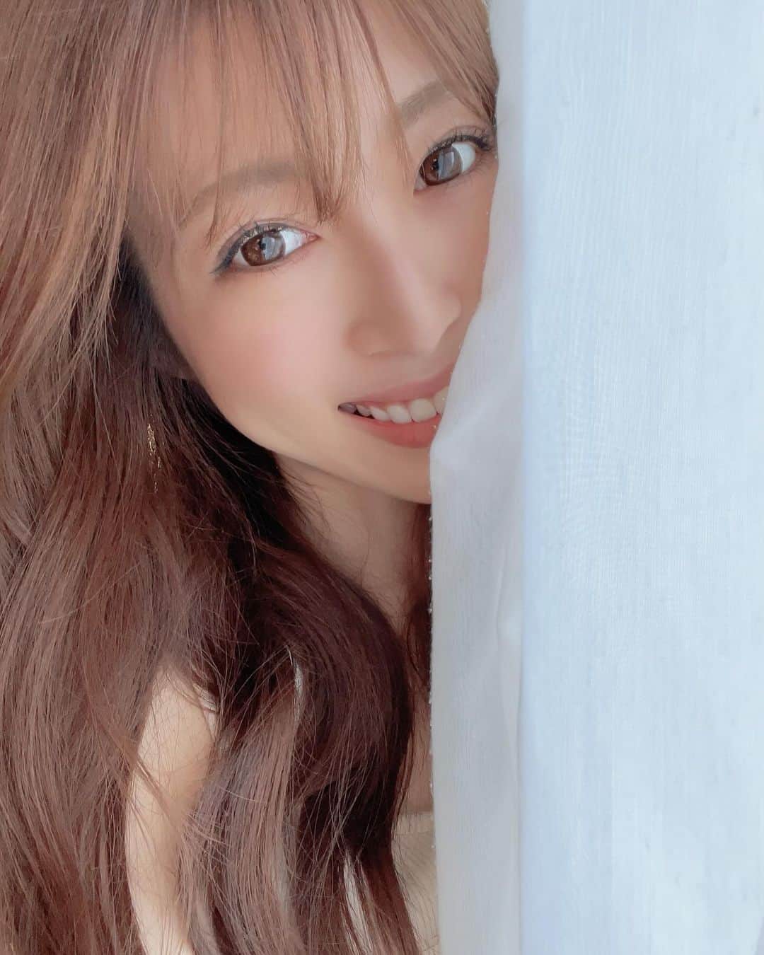 宇野栞菜（阿部栞菜）のインスタグラム：「おはよっ🥰 今日は何します？💓」