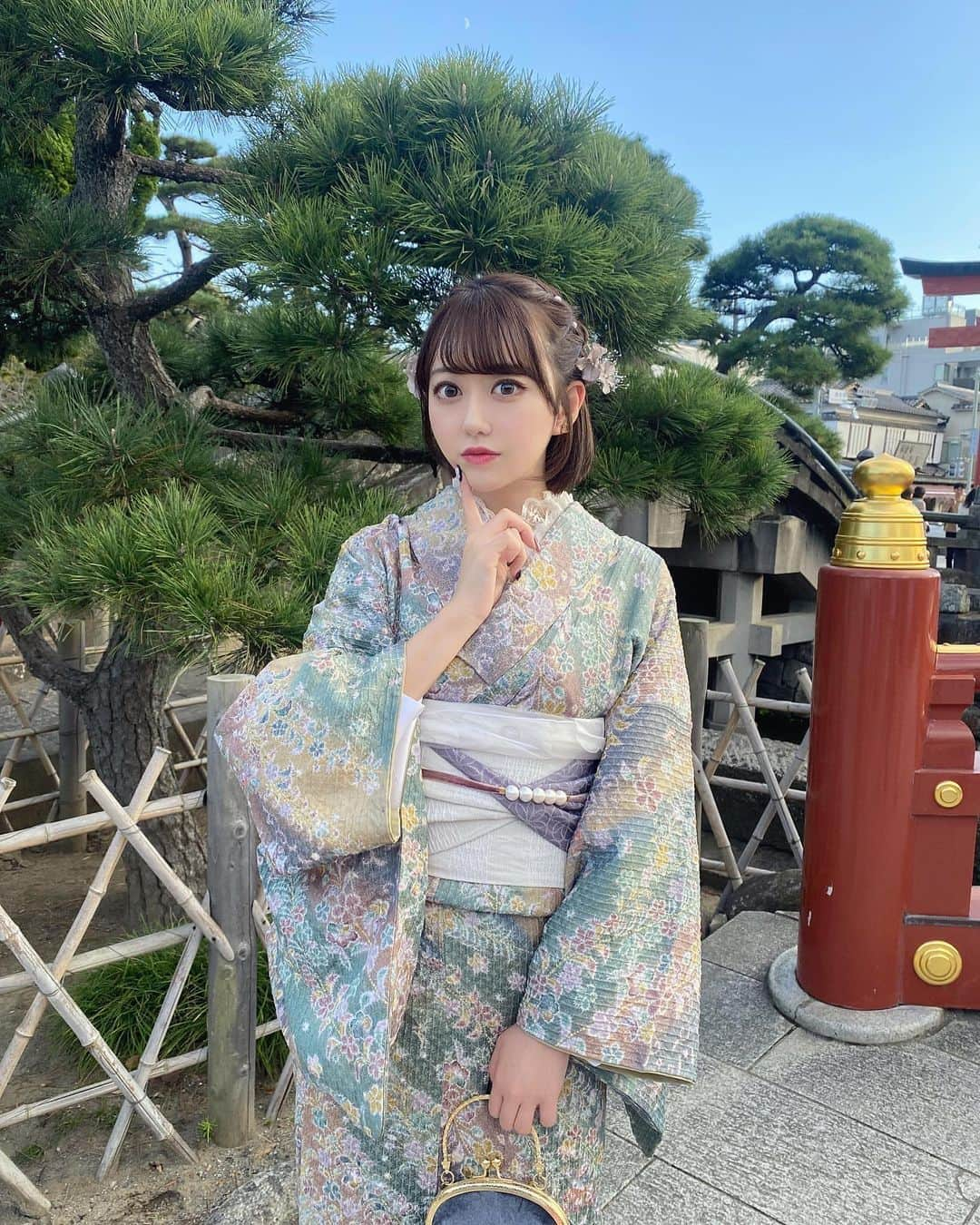 MI-MIさんのインスタグラム写真 - (MI-MIInstagram)「普段着ない感じのお着物にしてみた♡︎  何枚目が好き...?」10月28日 16時44分 - mii__mi.chan