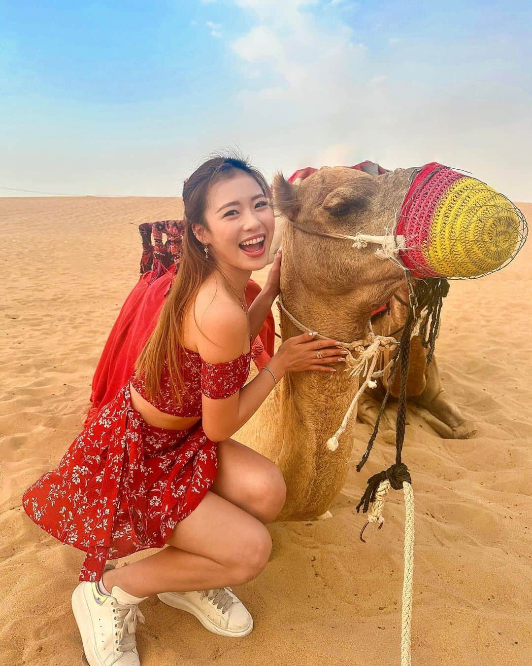 馬曉晴のインスタグラム：「meet my habibi 🐫 #Dubai」