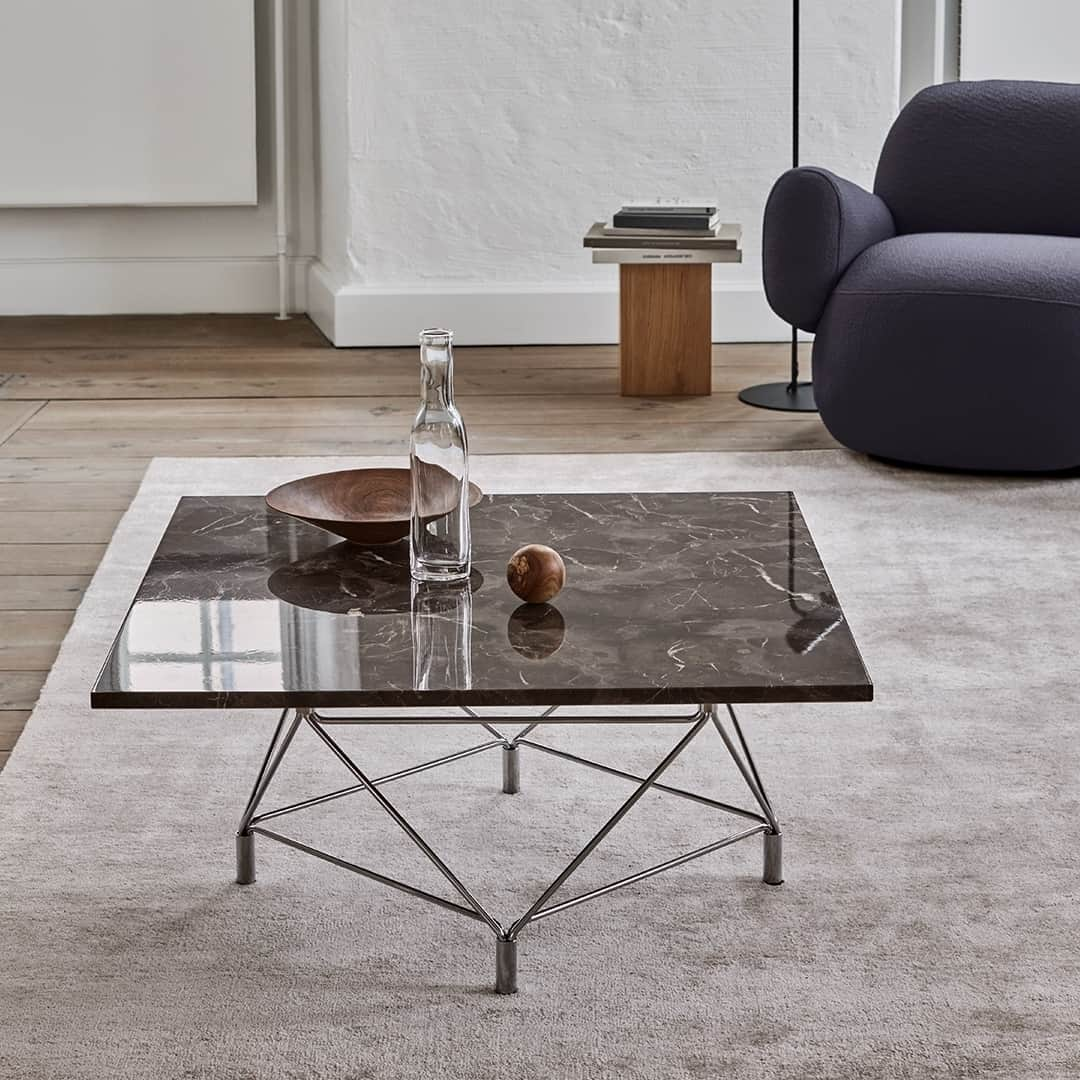 eilersenのインスタグラム：「The Spider table, with a beautiful brown marble plate, is an elegant choice that will elevate any living room. ⁠ ⁠ Table: Spider Square coffee table⁠ Design: Andreas  Hansen⁠ ⁠ ⁠ ⁠ #eilersen #eilersenfurniture #myeilersen #enjoyaneilersen #Spidertable #andreashansen #homedecor #sofa #danishdesign #inredning #finahem #interiorlovers #interiordesign #modernliving #minimalism #nordiskehjem #nordicinspiration #nordicliving #craftsmanship #boligindretning #designinterior #livingroominspo #boliginspiration  #hemindredning #schönerwohnen #nordicminimalism #designinspiration #throughgenerations」