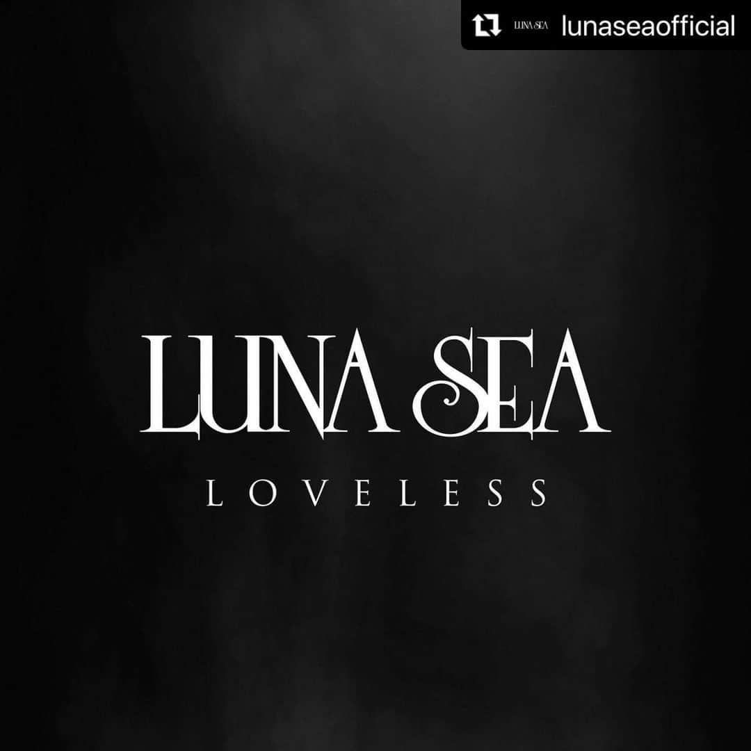 真矢のインスタグラム：「ついにきた！！！  #Repost @lunaseaofficial with @use.repost ・・・ . 【セルフカヴァーアルバム『MOTHER』よりオープニングナンバー「LOVELESS」のMusic Video 遂に解禁!!】  11月29日(水)発売のLUNA SEAセルフカヴァーアルバム『MOTHER』より、既に先行配信されているオープニングナンバー「LOVELESS」のMusic Videoが、10月29日(日)21:00にLUNA SEA公式YouTubeチャンネルにてプレミア公開決定!! 是非お見逃しなく!!!!!  「LOVELESS」Music Video プレミア公開 2023年10月29日(日) 21:00 https://youtu.be/Wgk_7DD9XQw  #MOTHER #LOVELESS #LUNASEA #MOTHERvsSTYLE」