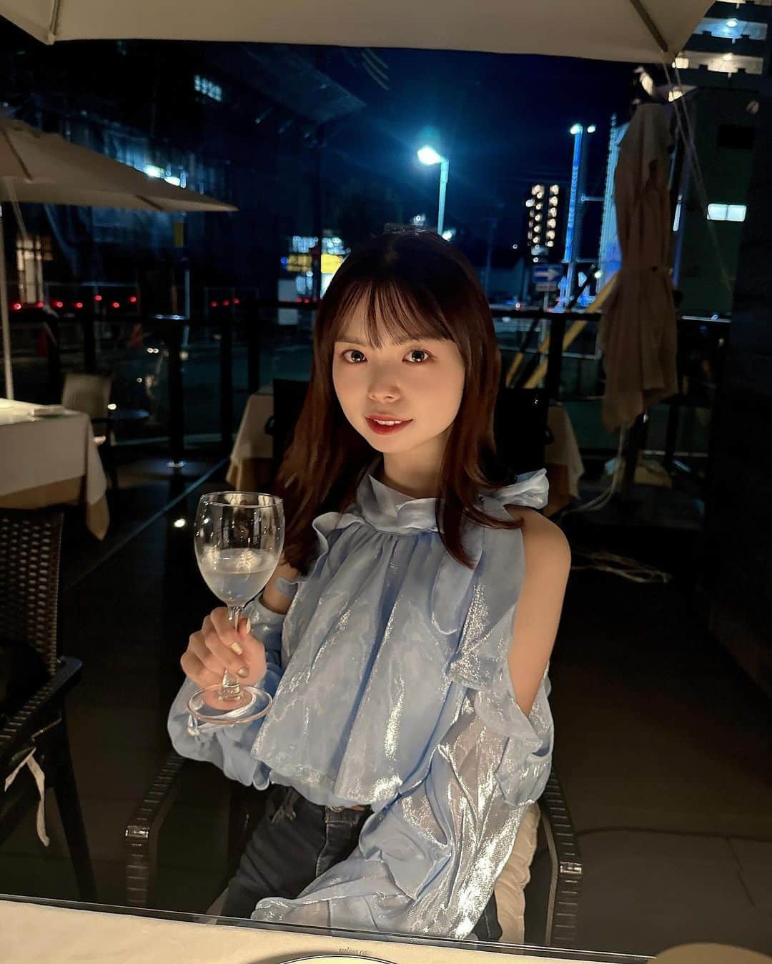 北川瑛里奈さんのインスタグラム写真 - (北川瑛里奈Instagram)「: : 🍁☕ : : ☑ LA TERRACE 4'SEASONS : : オシャレなカフェ🫧 車移動が多い私には駐車場有りなのが助かる🚗 : 普段コーヒー飲むことの方が多いけど、紅茶もいいね☕ : : : : : : #laterrace4seasons #cafestagram #ラテラスフォーシーズンズ #テラスレストラン #原駅 #原駅グルメ #名古屋ディナー #天白区カフェ  #天白区ランチ #天白区グルメ #天白区テラス　#名古屋テラス #名古屋グルメ #名古屋ランチ#夜カフェ #名古屋カフェ巡り」10月28日 17時44分 - elena_kitaoka