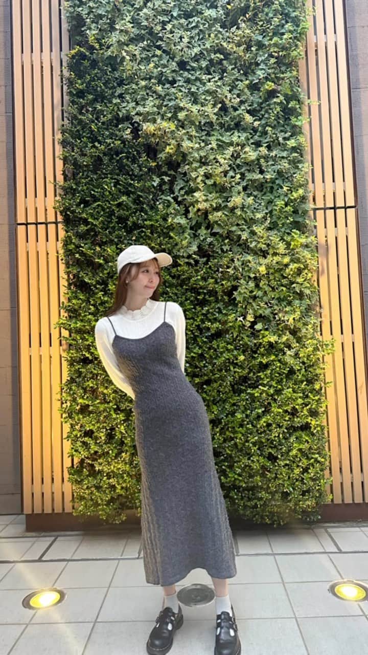 のインスタグラム：「数年ぶりに 大好きなハンバーガーやさんに行った日🍔  ちょっとリニューアルしてたっ  one-piece : @dholic_official cap : @amiparis   DHOLICさんのお洋服韓国ぽくて可愛い🤍  #DHOLIC #韓国ファッション #秋服」