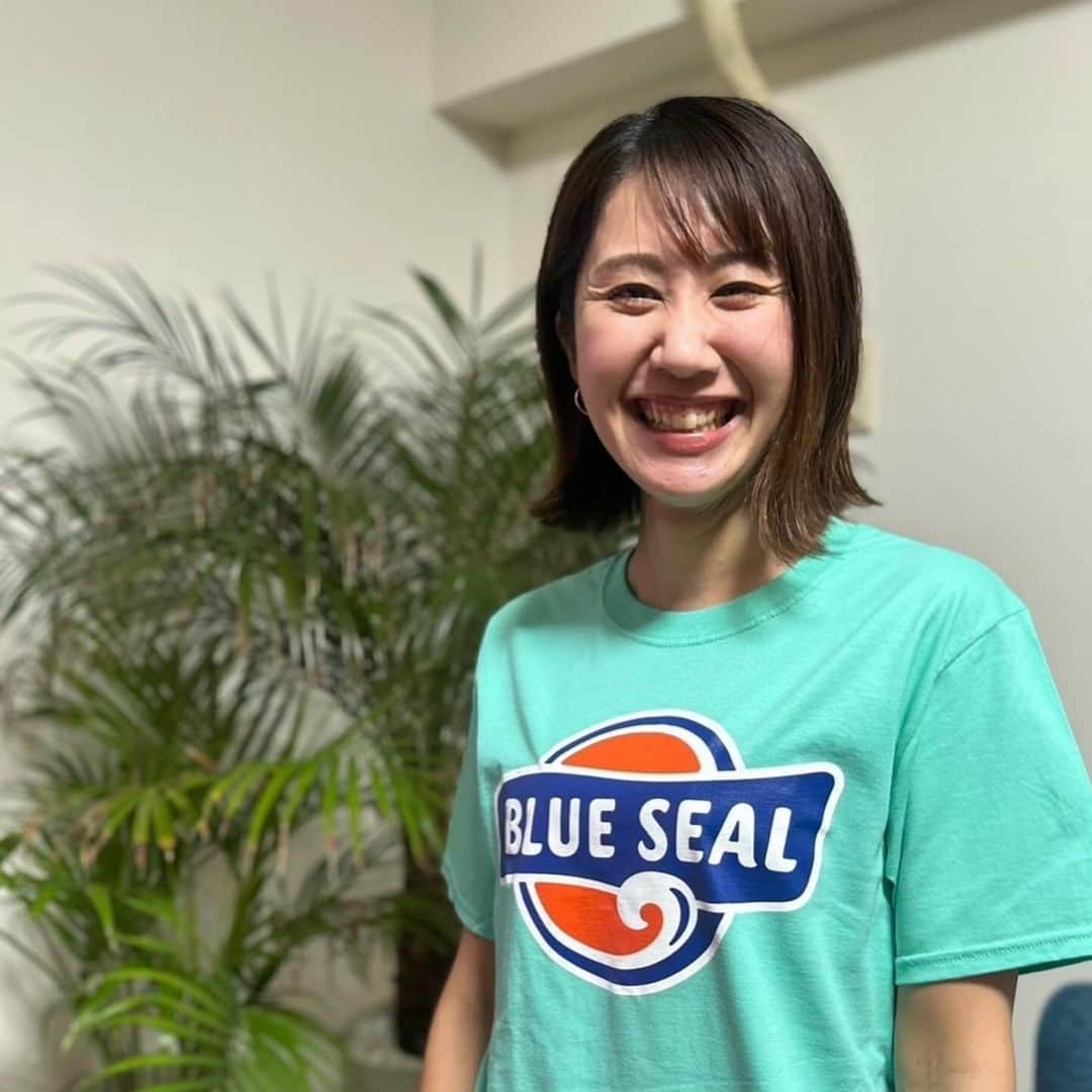 Yuri Sakuraiさんのインスタグラム写真 - (Yuri SakuraiInstagram)「ひそかに ブルーシールアイス Tシャツも MK CAFEで取り扱いさせてもらえたら嬉しいなと考えています♫」10月28日 17時46分 - yuri_sakuraiii