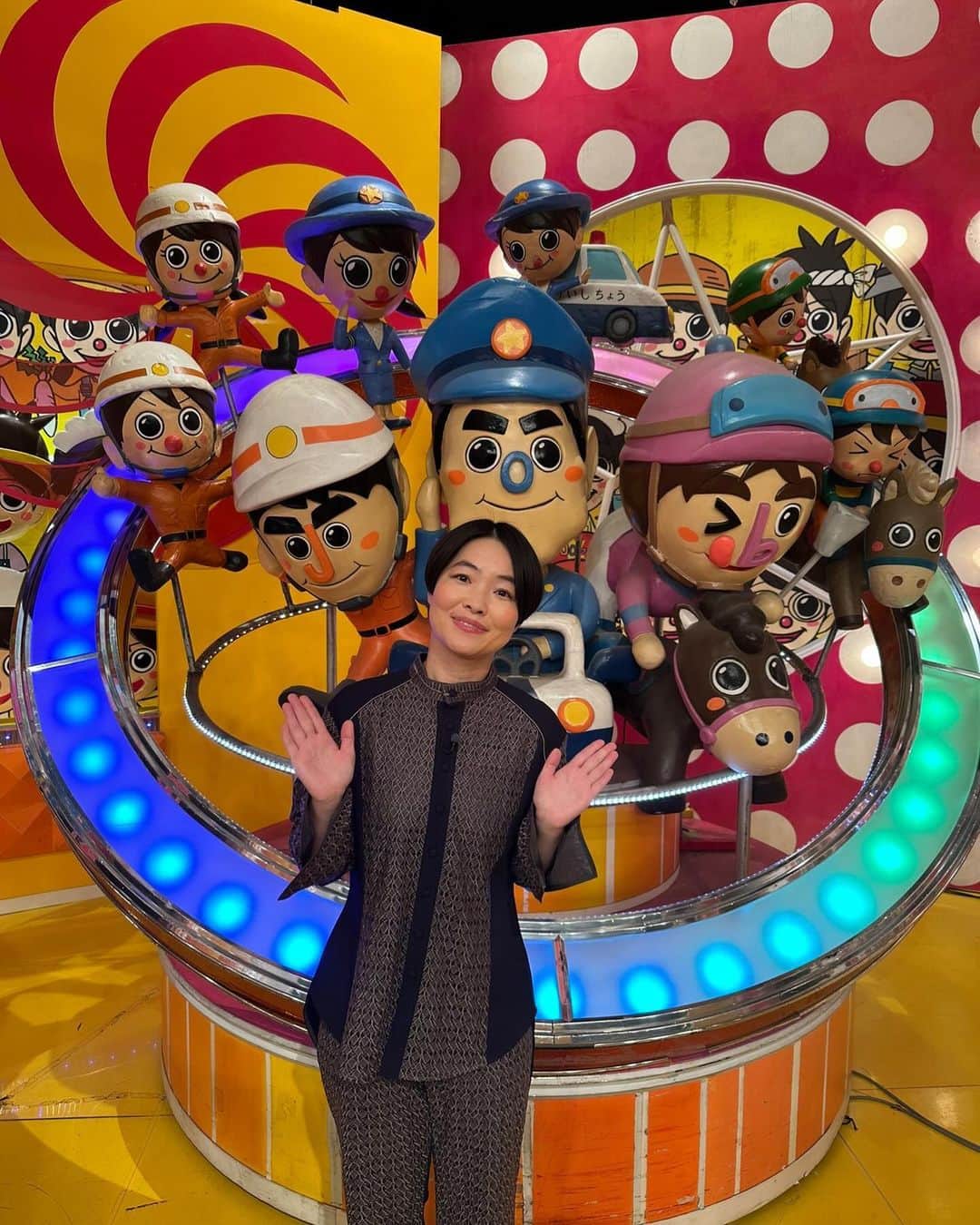 イモトアヤコのインスタグラム：「・ 今夜19:00〜 #ジョブチューン #スシロー #マイハル  ぜひ見てちょ」