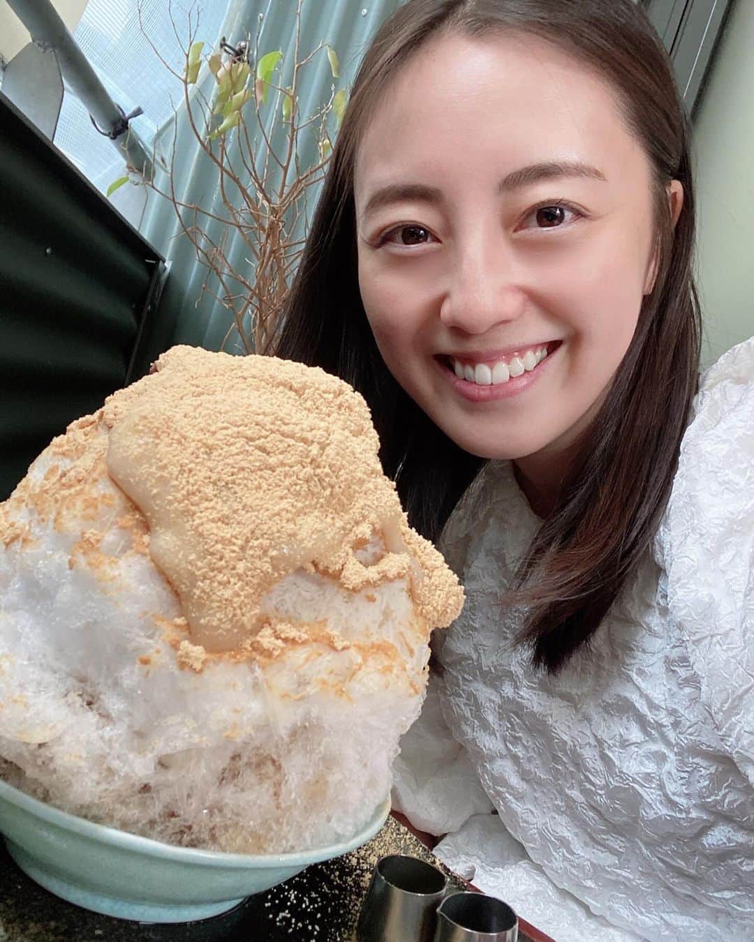 沢井美優のインスタグラム：「みなさまお祝いお言葉ありがとうございました✨  色々な目標をもちつつ毎日楽しく生きていきます☺️ これからもよろしくお願いします💕  #沢井はかき氷です #🍧  #かき氷 #かき氷大好き  #かき氷は人を幸せにする #🧡　 　 #笑顔溢れる毎日を  #明日もきっと素敵な一日 #🍀」