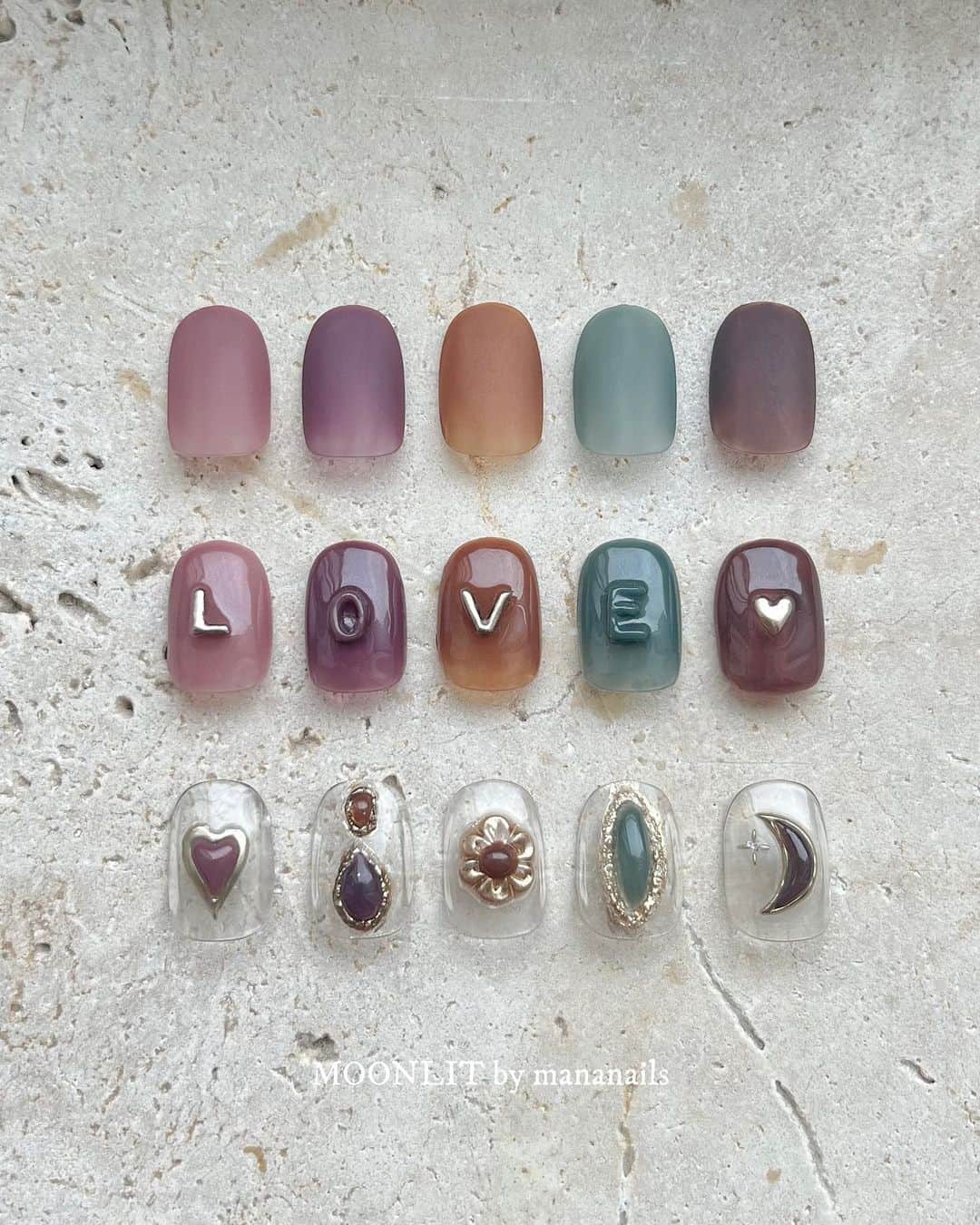 mananailsのインスタグラム：「EL MOON GEL S series🎨 Pink Opal 1s Amethyst 2s Amber 3s Jade 4s Smoky Quartz 5s  ワンカラーにもストーン用にぷっくりでも可愛いカラー💖」