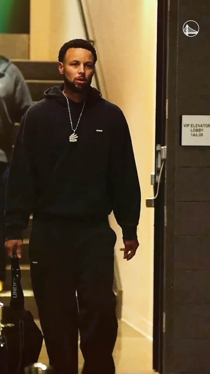ゴールデンステート・ウォリアーズのインスタグラム：「Back in Sac tonight!」