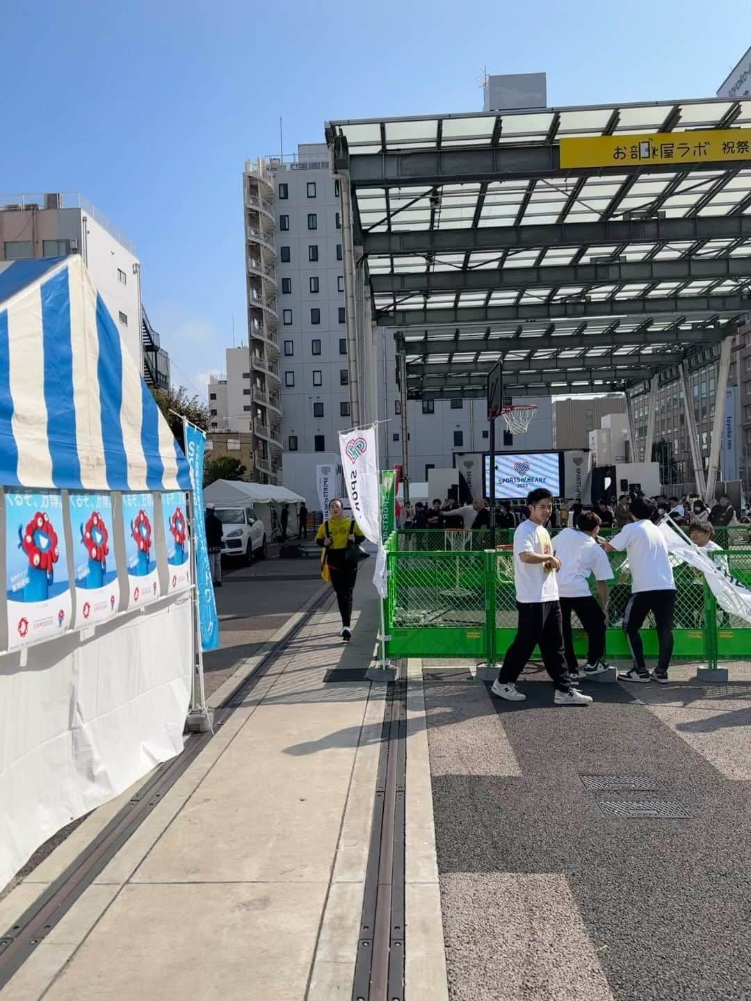 田中琴乃のインスタグラム：「大分駅前 祝祭の広場にて 11:00からイベントスタートです✨  ぜひお近くの方お越しください🙌✨  #大分 #祝祭の広場  #スポーツオブハート」