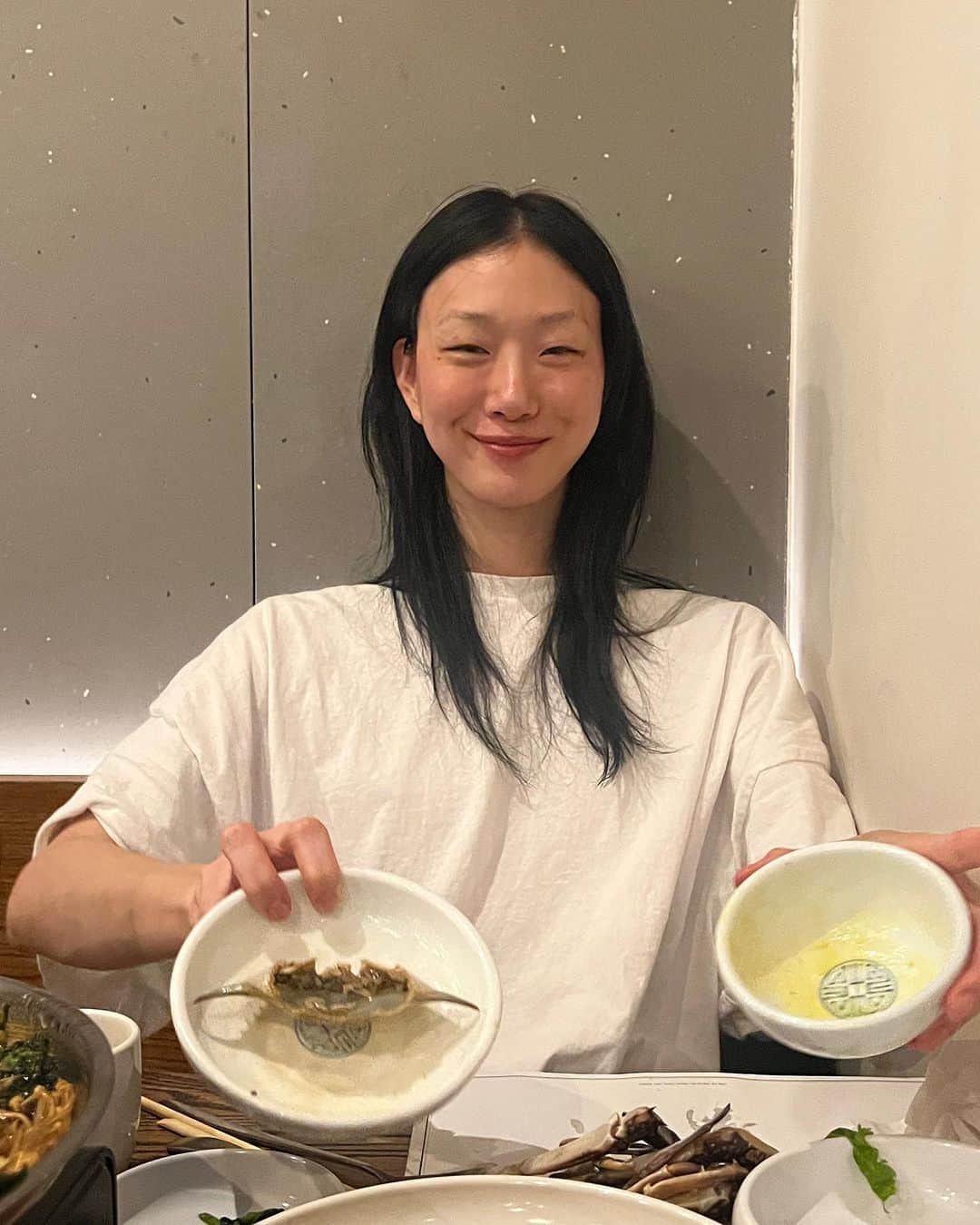 ソラ・チョイさんのインスタグラム写真 - (ソラ・チョイInstagram)「저기 혹시 나 앞에 있는거 잊은거 아니지? @samwoojung1963 #코맛소」10月28日 10時14分 - sola5532