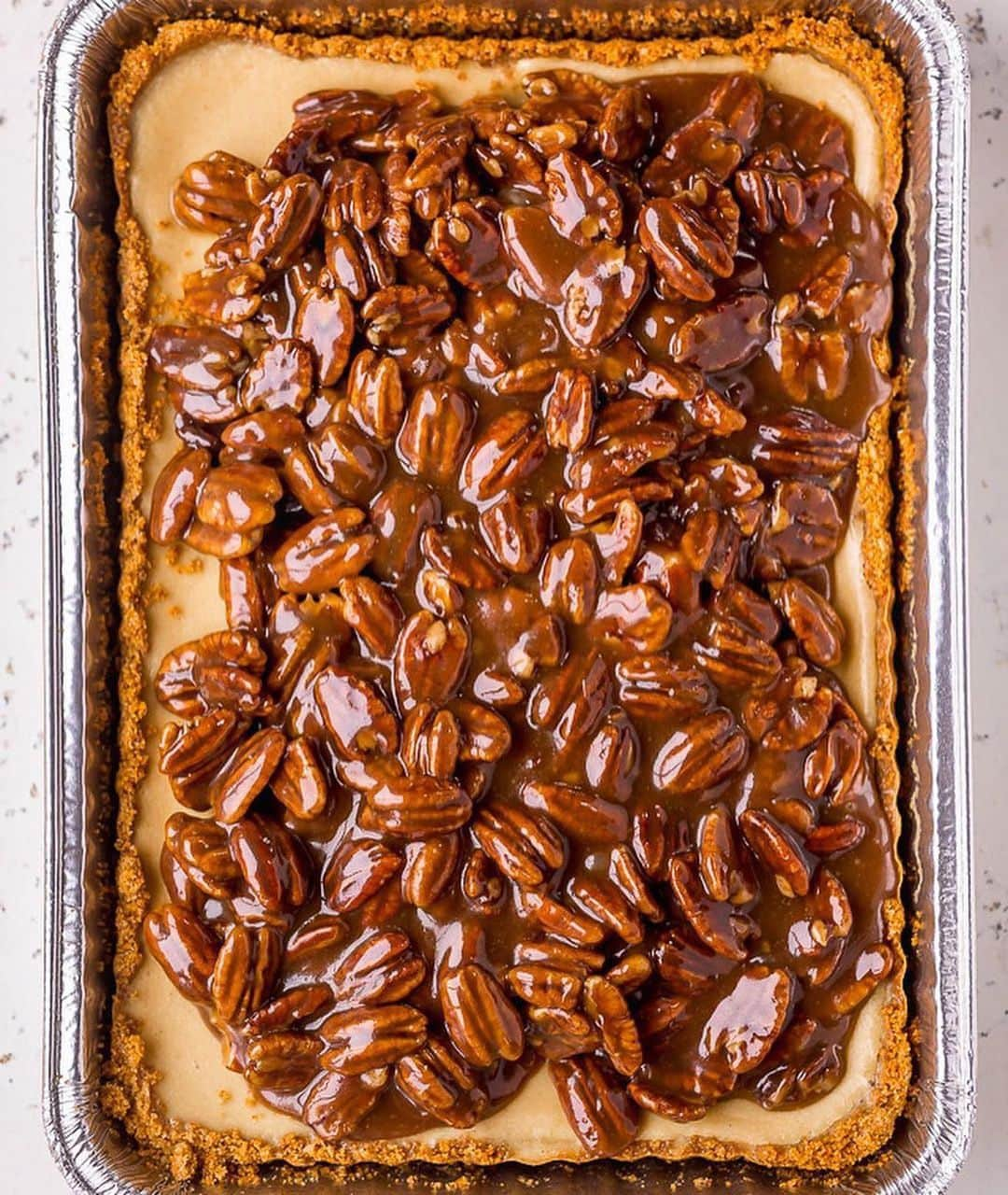 Food52さんのインスタグラム写真 - (Food52Instagram)「All eyes are on this pecan pie x cheesecake crossover, courtesy of @bakerbynature. Recipe at the link in bio! #f52community #f52grams」10月28日 11時00分 - food52