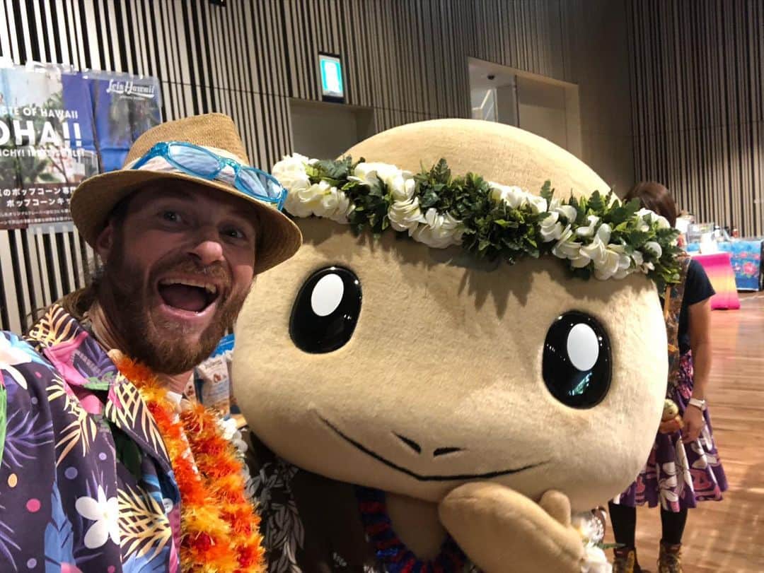 セイン・カミュさんのインスタグラム写真 - (セイン・カミュInstagram)「Maui Strong 💪 Cheehoo🌈🔥 # ...