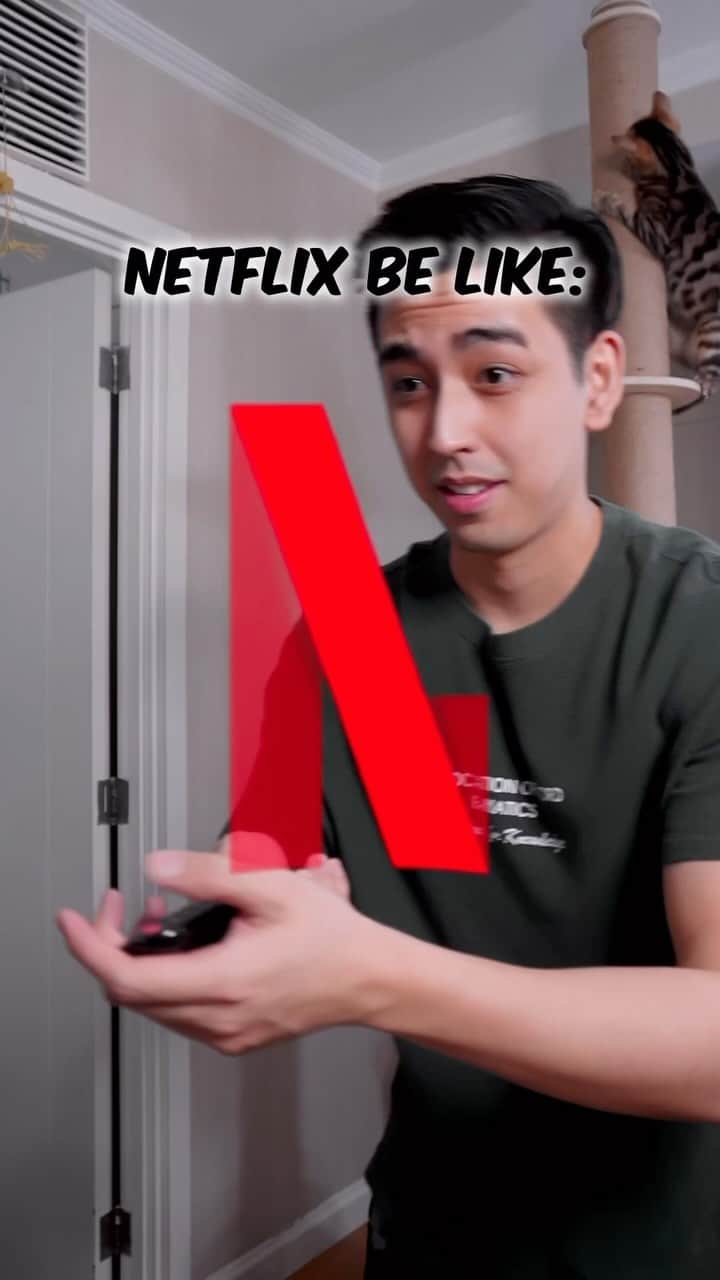 マイケル・クリスチャン・マルティネスのインスタグラム：「Netflix Be Like 🤷🏻‍♂️🤣」