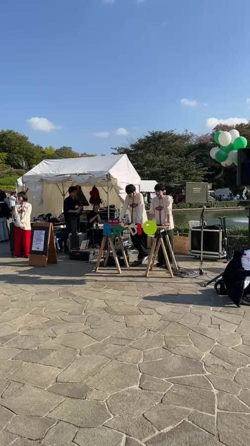 かせきさいだぁのインスタグラム：「世田谷パン祭り2023かせきさいだぁミニライブ❤️」