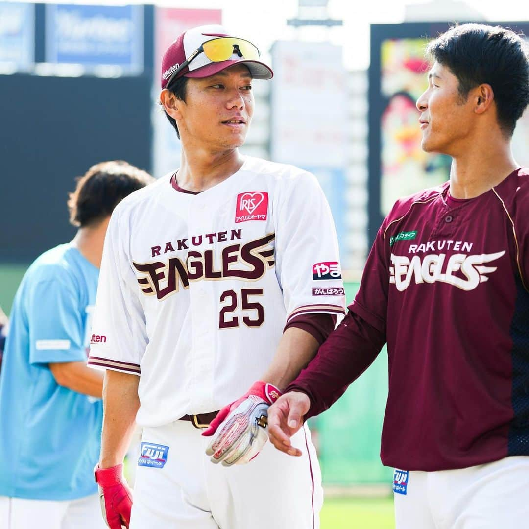 東北楽天ゴールデンイーグルスさんのインスタグラム写真 - (東北楽天ゴールデンイーグルスInstagram)「⚾️  秋季練習も最終クールに🏟️ 今日と明日はイベント盛りだくさん‼️🎃  #RakutenEagles #早川隆久 #荘司康誠  #小深田大翔  #太田光 #渡邊佳明 #茂木栄五郎 #田中貴也 #伊藤裕季也  #田中和基 #内星龍」10月28日 16時17分 - rakuten_eagles