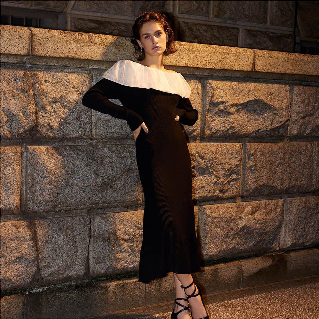 のインスタグラム：「【CATALOG】 ⁡ 2023 WINTER COLLECTION ⁡ dress ¥25,300 ◆11月下旬発売予定 ⁡ プロフィールのリンクより 最新のデジタルカタログをご覧頂けます。 ⁡ ⁡ #CELFORDAW23 #celford #セルフォード」