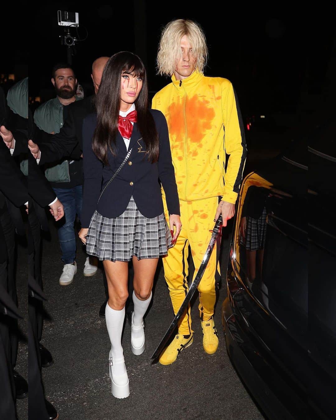 Just Jaredさんのインスタグラム写真 - (Just JaredInstagram)「Tons of stars dressed up to attend Rande Gerber’s Casamigos Halloween party on Friday night in Los Angeles. The attendees included Rande’s wife Cindy Crawford, Justin Bieber, Megan Fox, Machine Gun Kelly, Paris Hilton, Carter Reum, and so many more! Head over to JustJared.com to see all the photos from the night! #RandeGerber #CindyCrawford #JustinBieber #MeganFox #MachineGunKelly #ParisHilton #CarterReum Photos: Backgrid」10月28日 16時36分 - justjared