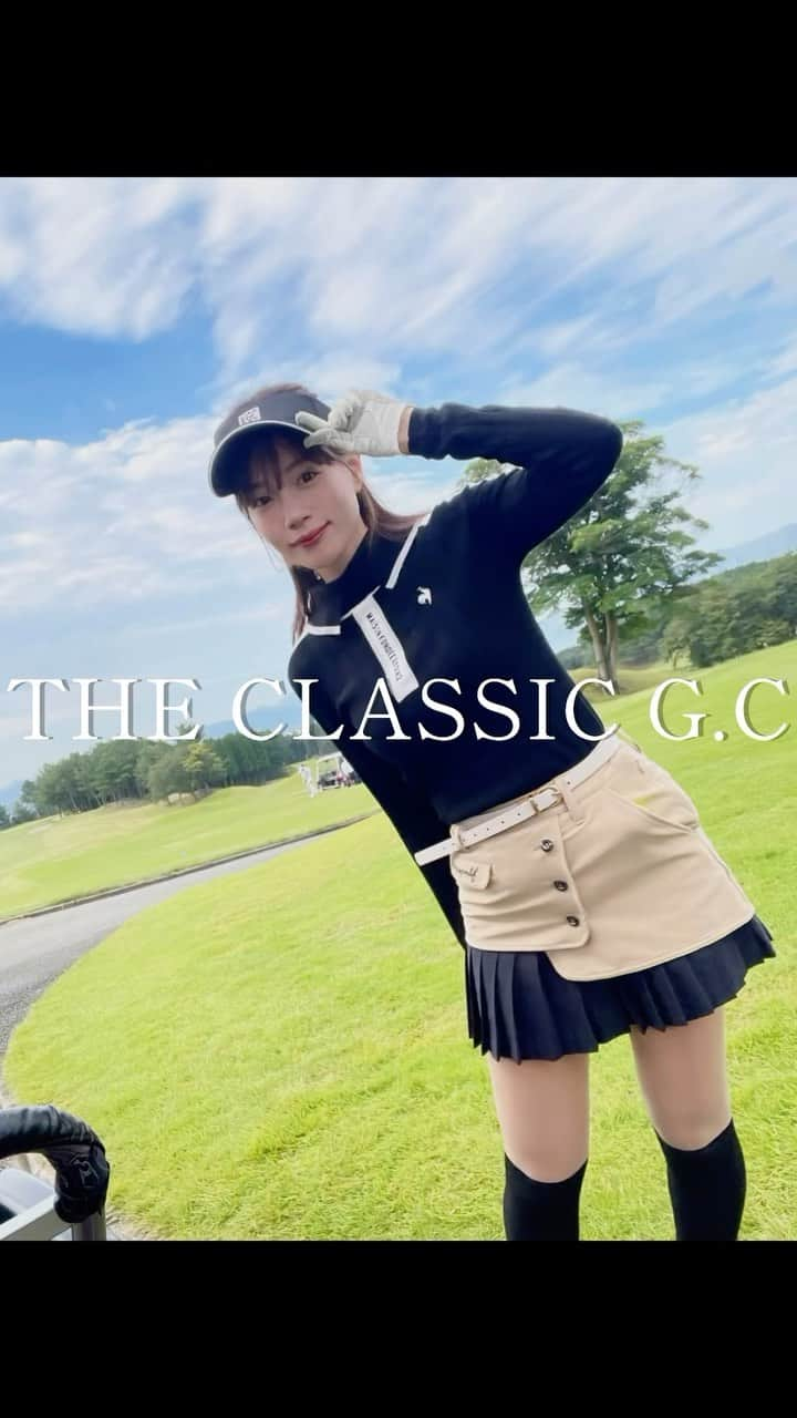 古田ちさこのインスタグラム：「#pr @lecoqsportifgolf_rijoume の新作ウェア❥ トップスは前後どちら側でも着られるの ✮  スカートはスイングした時のひらひら感が好き ! お気に入りすぎる🙈  ゴルフ合宿で福岡へ行ってきたよ✈️ #ザクラシックゴルフ倶楽部 トーナメント開催コースでわくわく✨  ・グリップのギリギリを持たないように。短く持つ ・アライメントで肩だけ左向きがち ・ボールとの距離近くなりやすい、姿勢よく構える などなど、色々教わりました📝  意識するようにしてからアベレージがぐんと下がっていい感じ🥰  ゴルフ後は #ラッコのリロくん どうしても会いたくてひとりで車走らせて #マリンワールド海の中道 水族館🐟✨  #リジューム #rijoume #ルコックゴルフ #ルコックスポルティフ #lecoq #lecoqgolf #lecoqsportifrijoume #ゴルフコーデ #ゴルフ女子 #ゴルフ女子コーデ #ザクラシック #福岡ゴルフ #ゴルフ合宿 #ゴルフウェア #ラッコ #seaotter #リロくん #福岡 #福岡旅行」