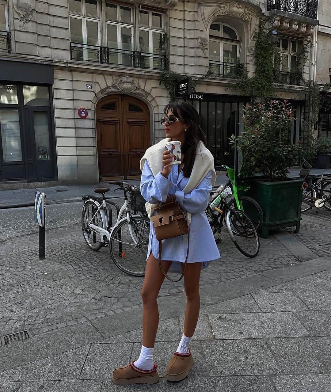 OOTD Magazineさんのインスタグラム写真 - (OOTD MagazineInstagram)「How-to adjust our OOTD - Flexible 02 Lightroom preset from the OOTD Flexible Collection ⚡️ — ✨ Shop our OOTD presets/filters collection now via link in bio. ✨ @taina.csg」10月29日 3時32分 - ootdmagazine