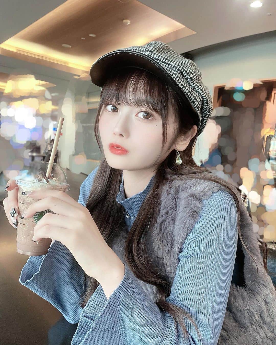 白瀬あかりさんのインスタグラム写真 - (白瀬あかりInstagram)「秋、冬服っていいよね🍁⛄️ 好きな季節がやってくる〜☃️❄️」10月28日 18時35分 - ______shirase_akari